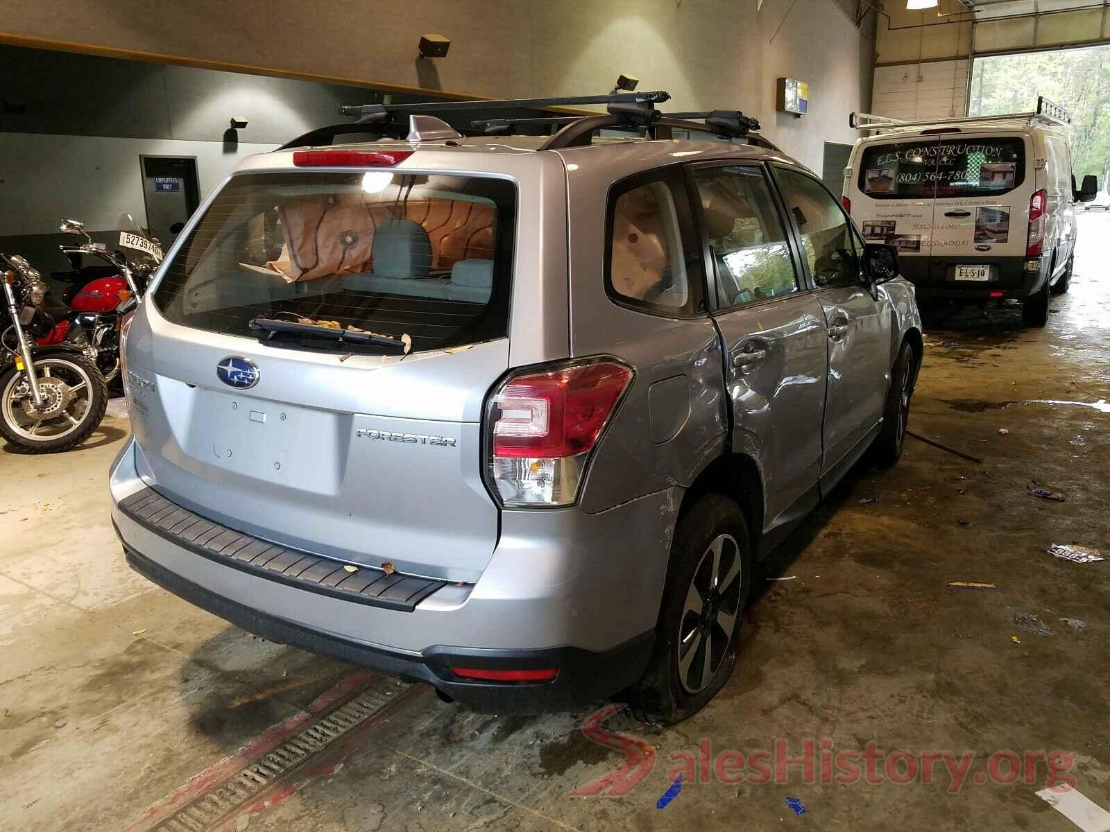 JF2SJABC6JH432969 2018 SUBARU FORESTER