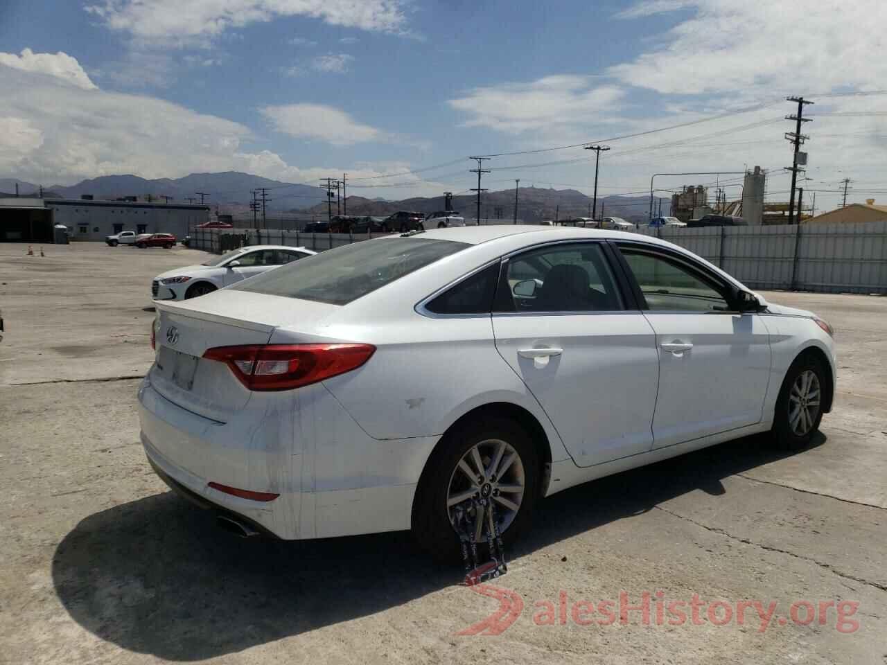 5NPE24AF0HH582156 2017 HYUNDAI SONATA