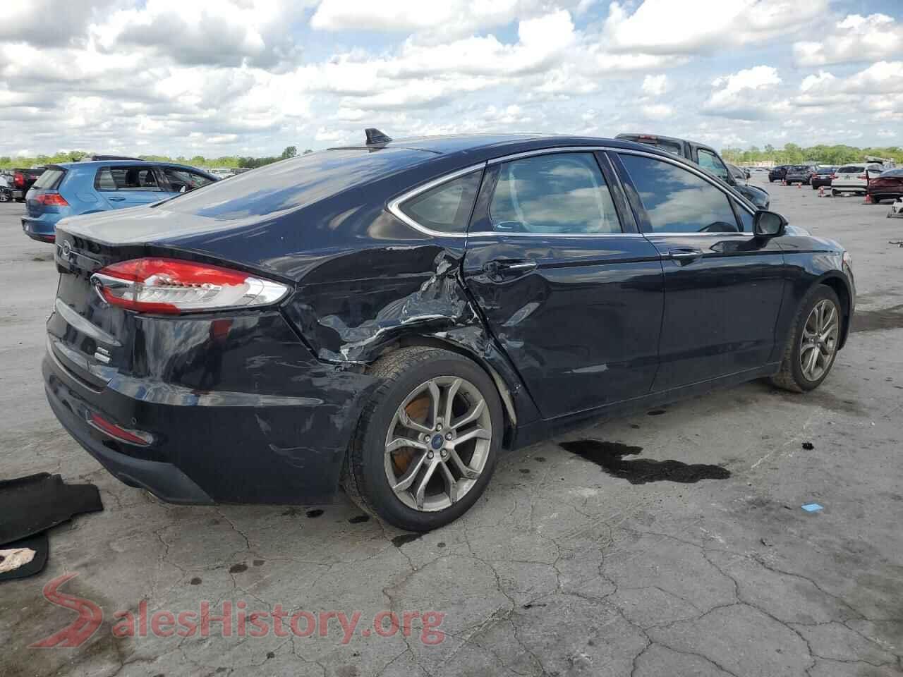 2019 FORD FUSION VIN 3FA6P0CD2KR147322, right side view