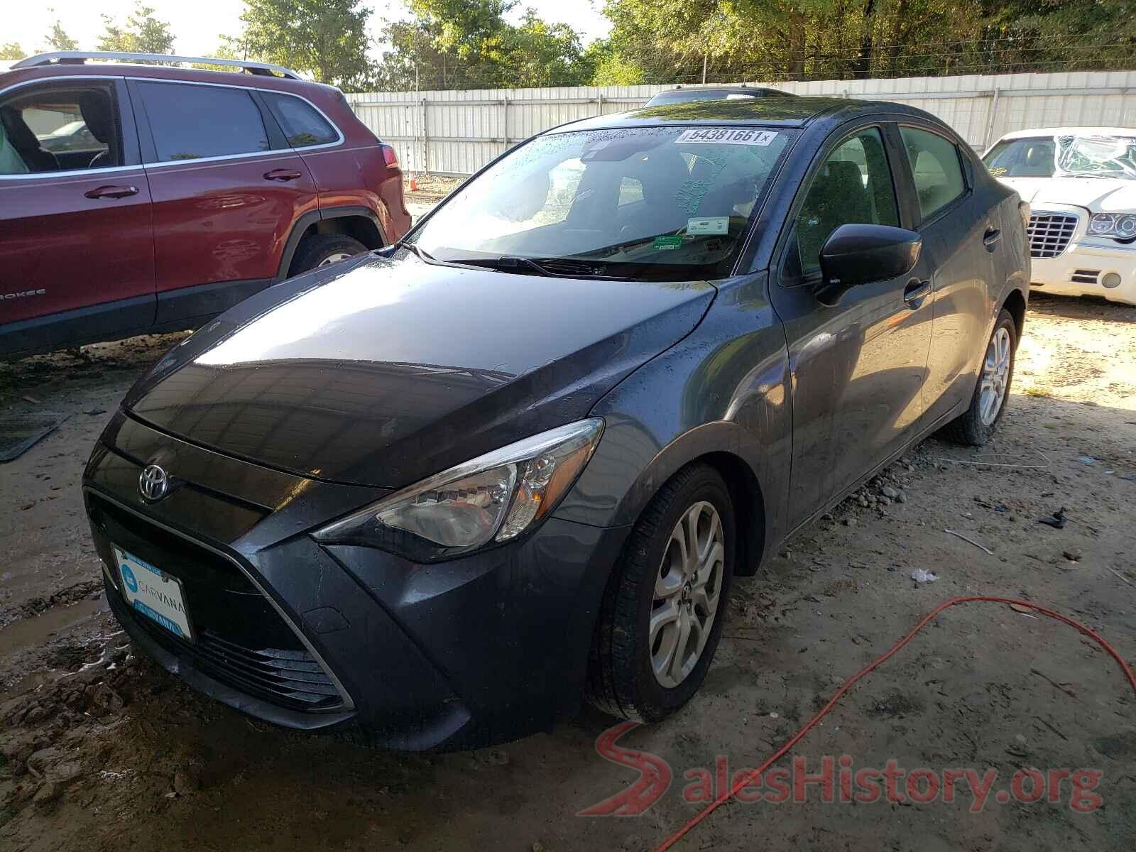 3MYDLBYV8HY162983 2017 TOYOTA YARIS