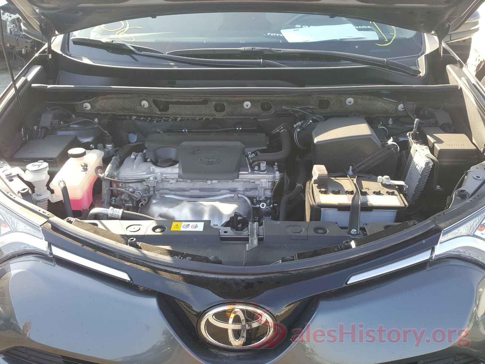 JTMRFREV8HD202099 2017 TOYOTA RAV4