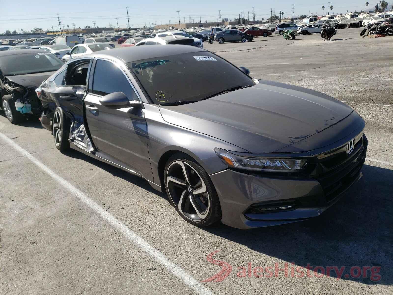 1HGCV1F35JA048998 2018 HONDA ACCORD