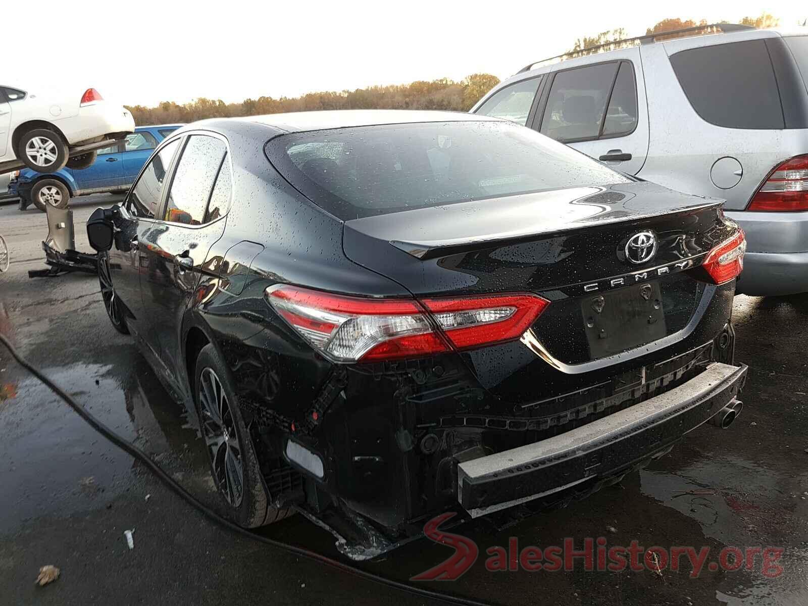 4T1B11HK1JU133728 2018 TOYOTA CAMRY