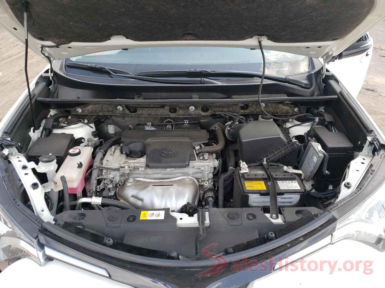 JTMRFREV9HJ169261 2017 TOYOTA RAV4