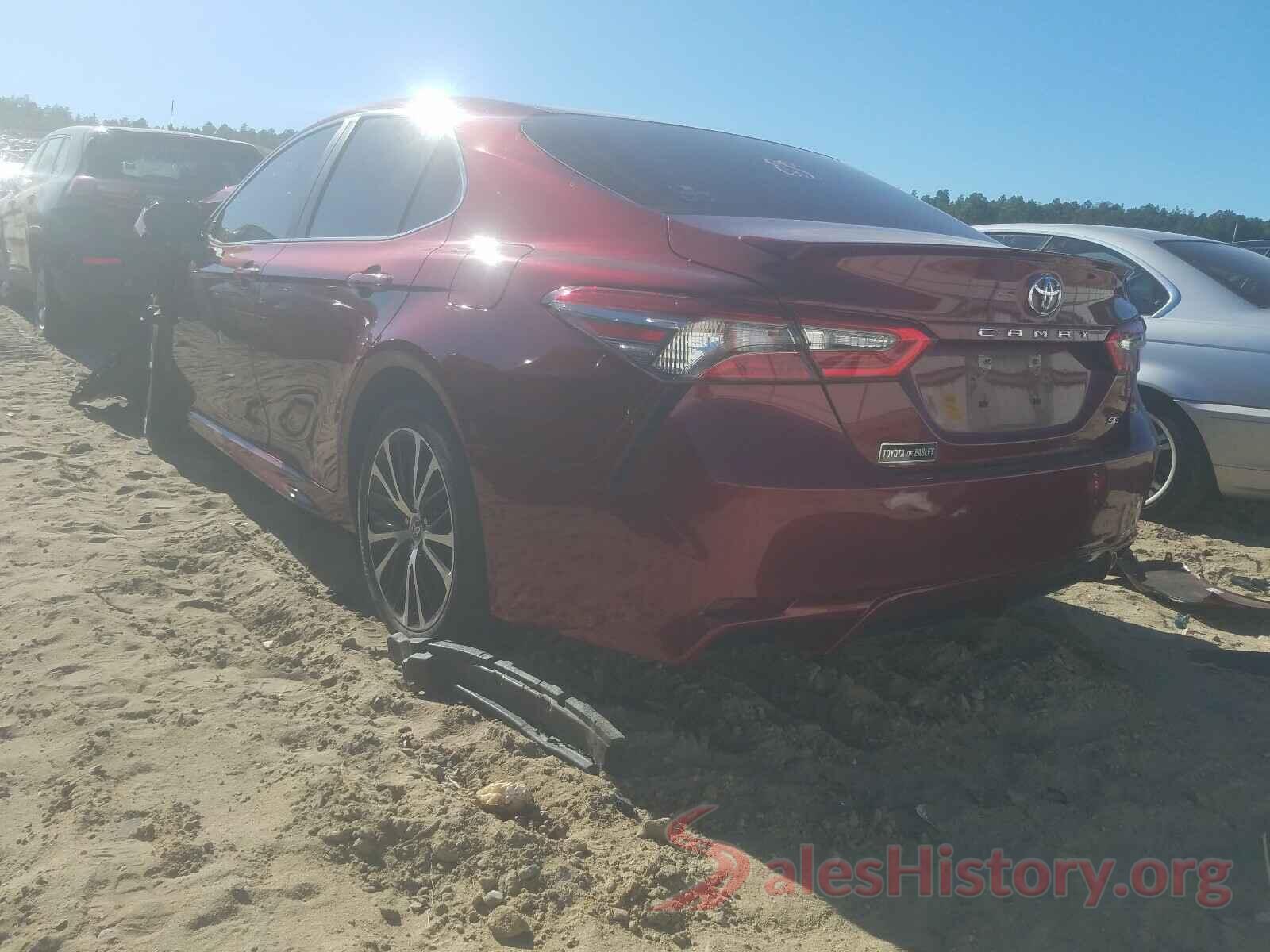 4T1B11HK2JU582397 2018 TOYOTA CAMRY