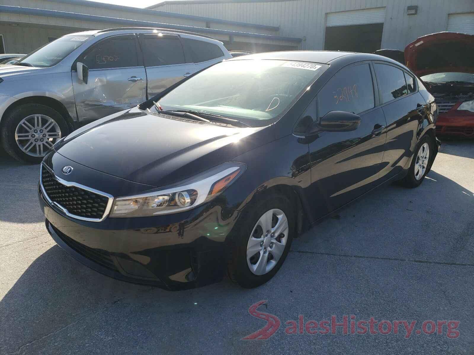 3KPFK4A72JE275191 2018 KIA FORTE