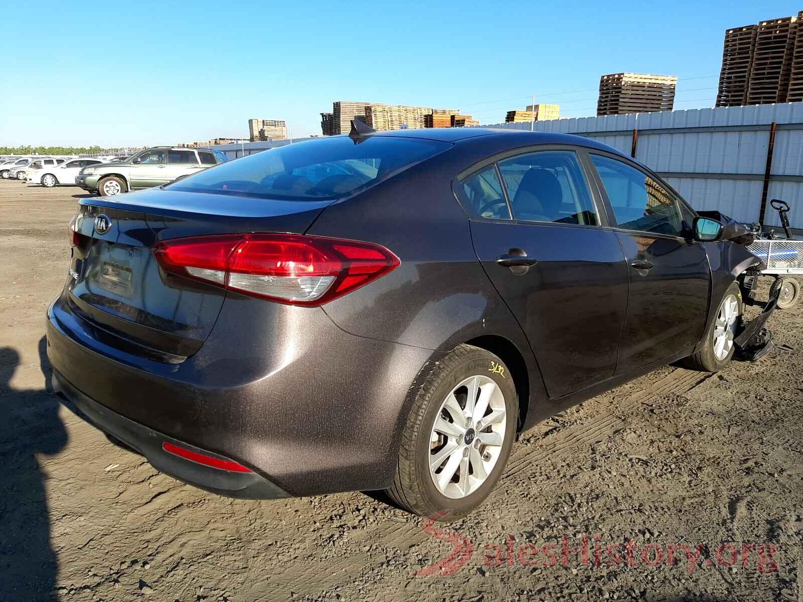 3KPFL4A73HE005877 2017 KIA FORTE