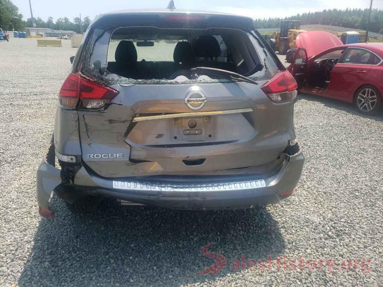 KNMAT2MT9HP599205 2017 NISSAN ROGUE