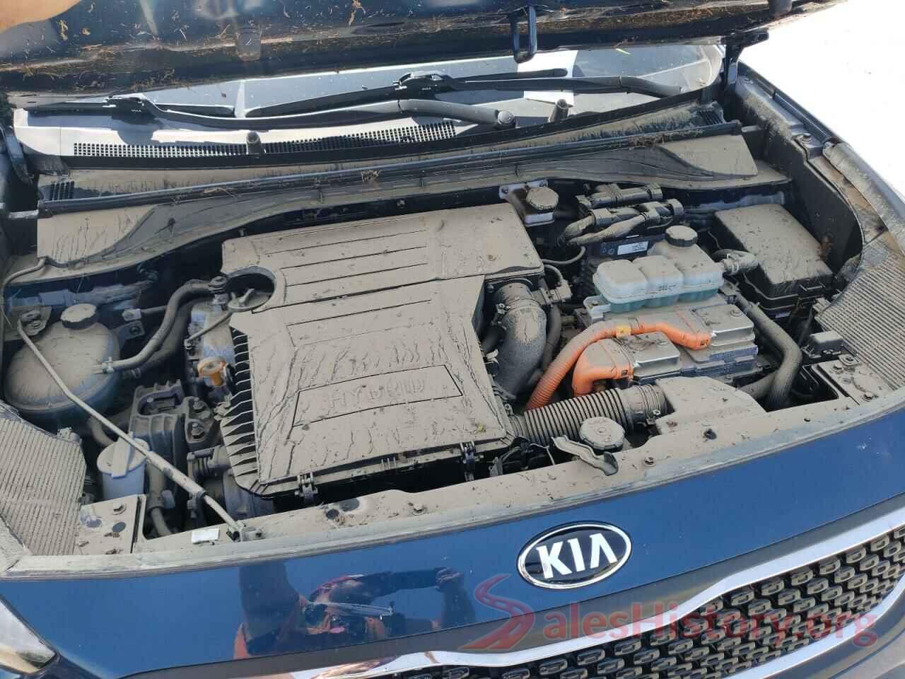 KNDCB3LC5K5338546 2019 KIA NIRO