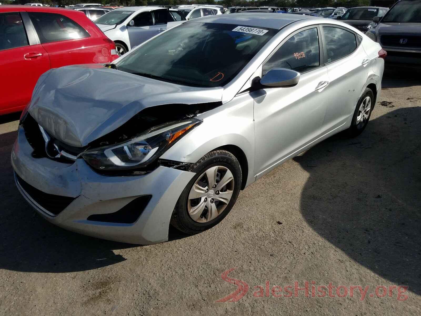 5NPDH4AE3GH773389 2016 HYUNDAI ELANTRA