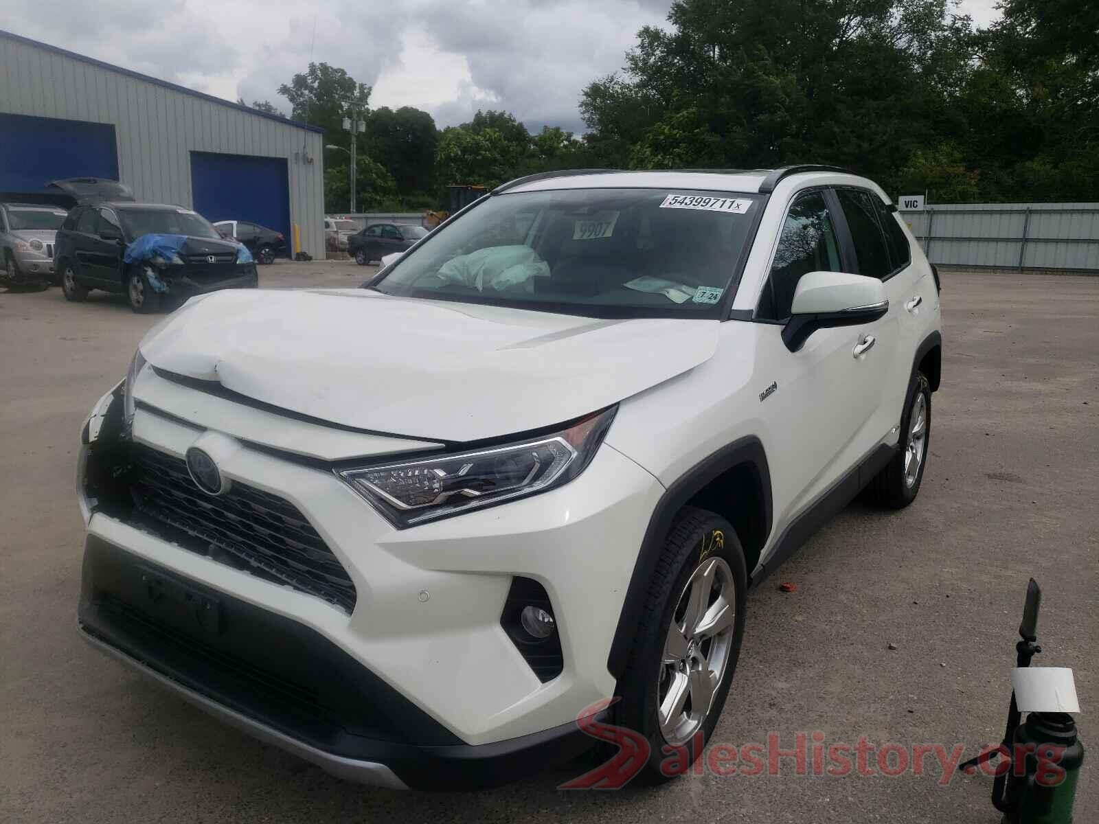 2T3DWRFV4KW020757 2019 TOYOTA RAV4