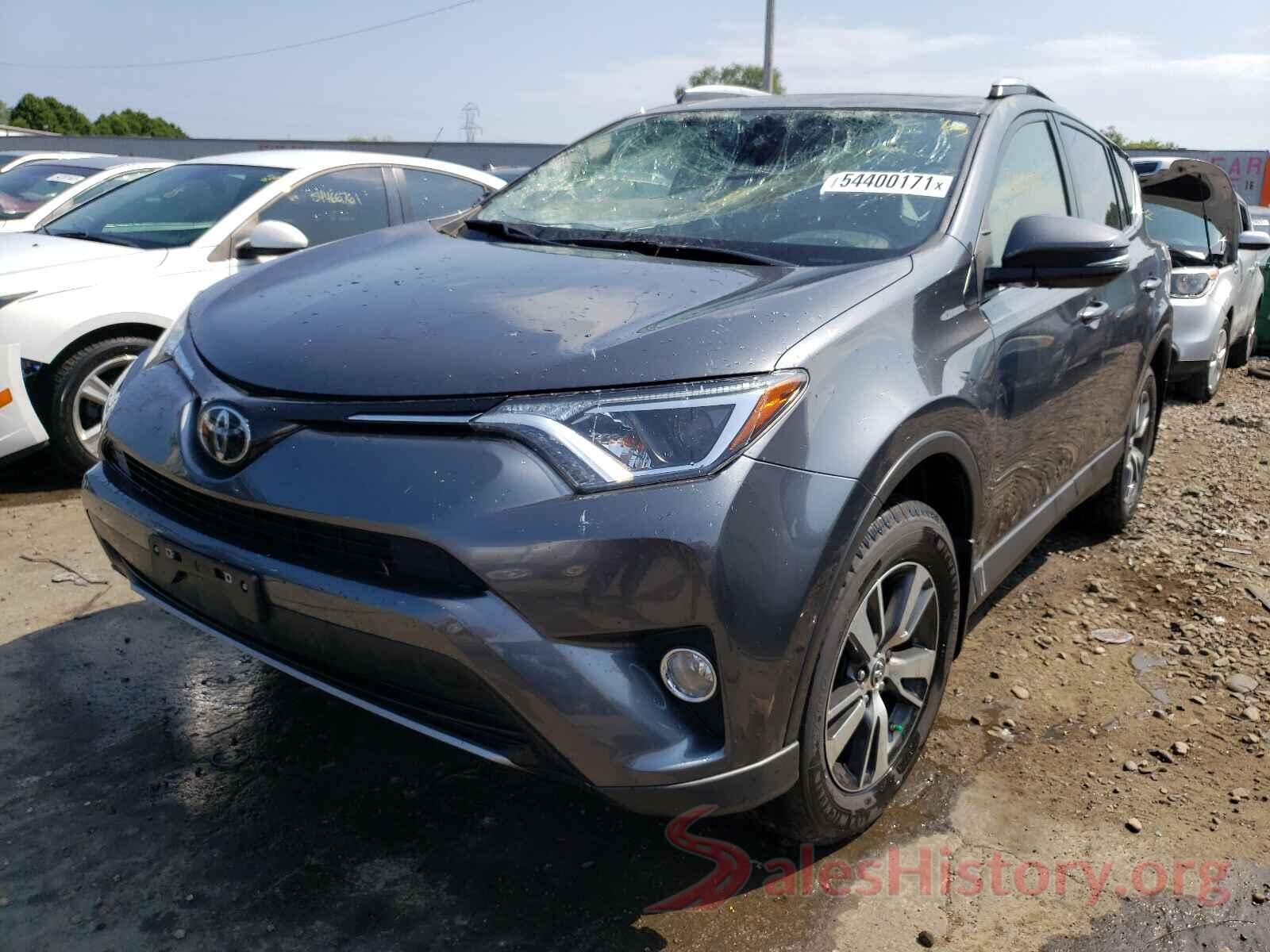 JTMRFREV5HD217868 2017 TOYOTA RAV4