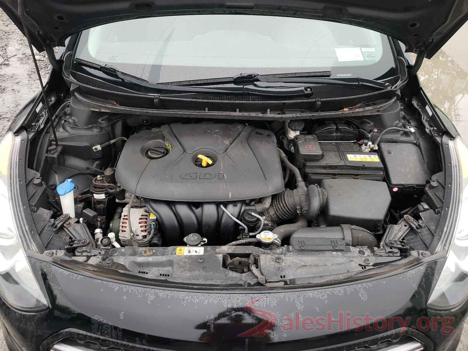 KMHD35LHXGU270696 2016 HYUNDAI ELANTRA