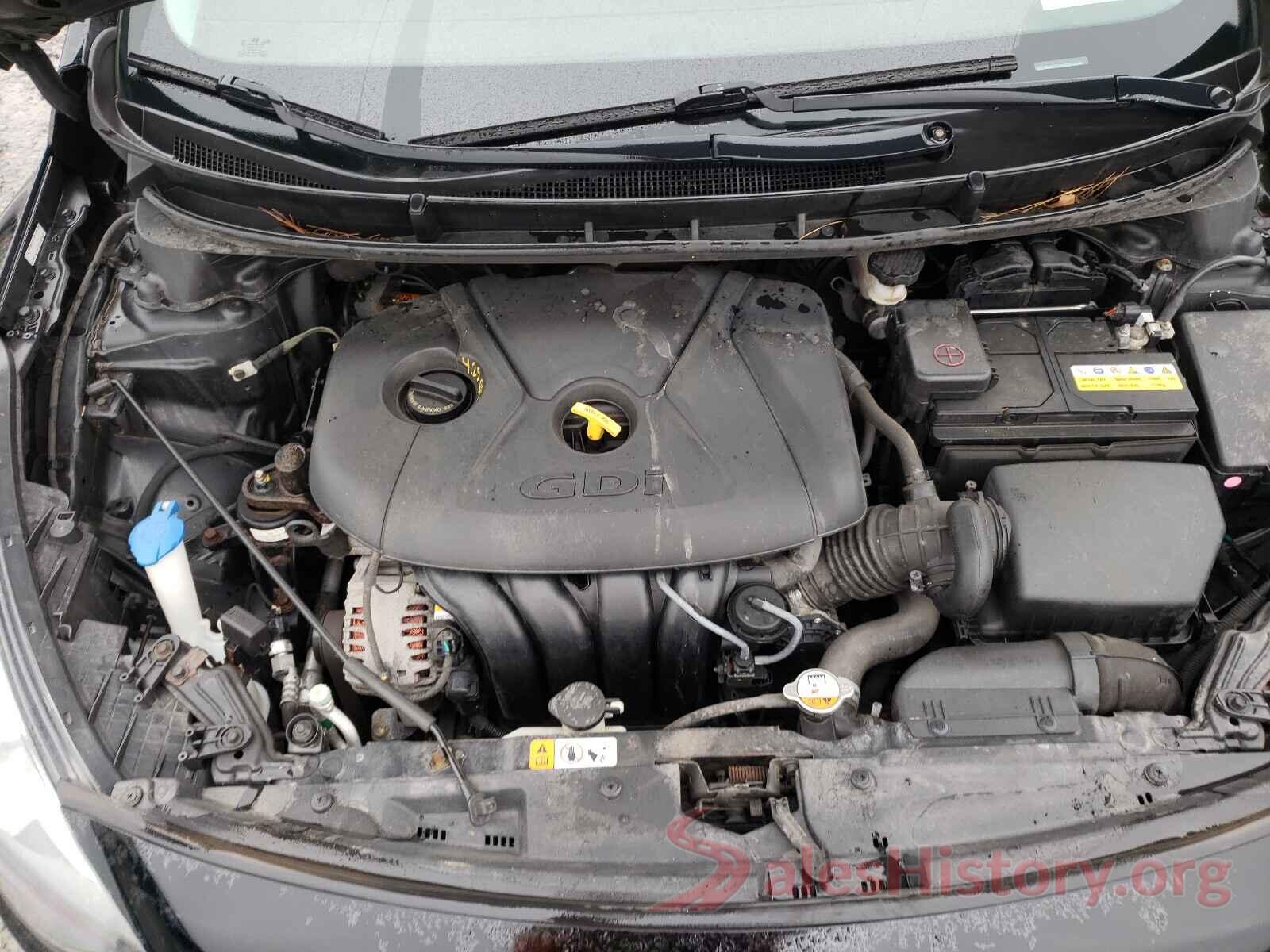 KMHD35LHXGU270696 2016 HYUNDAI ELANTRA