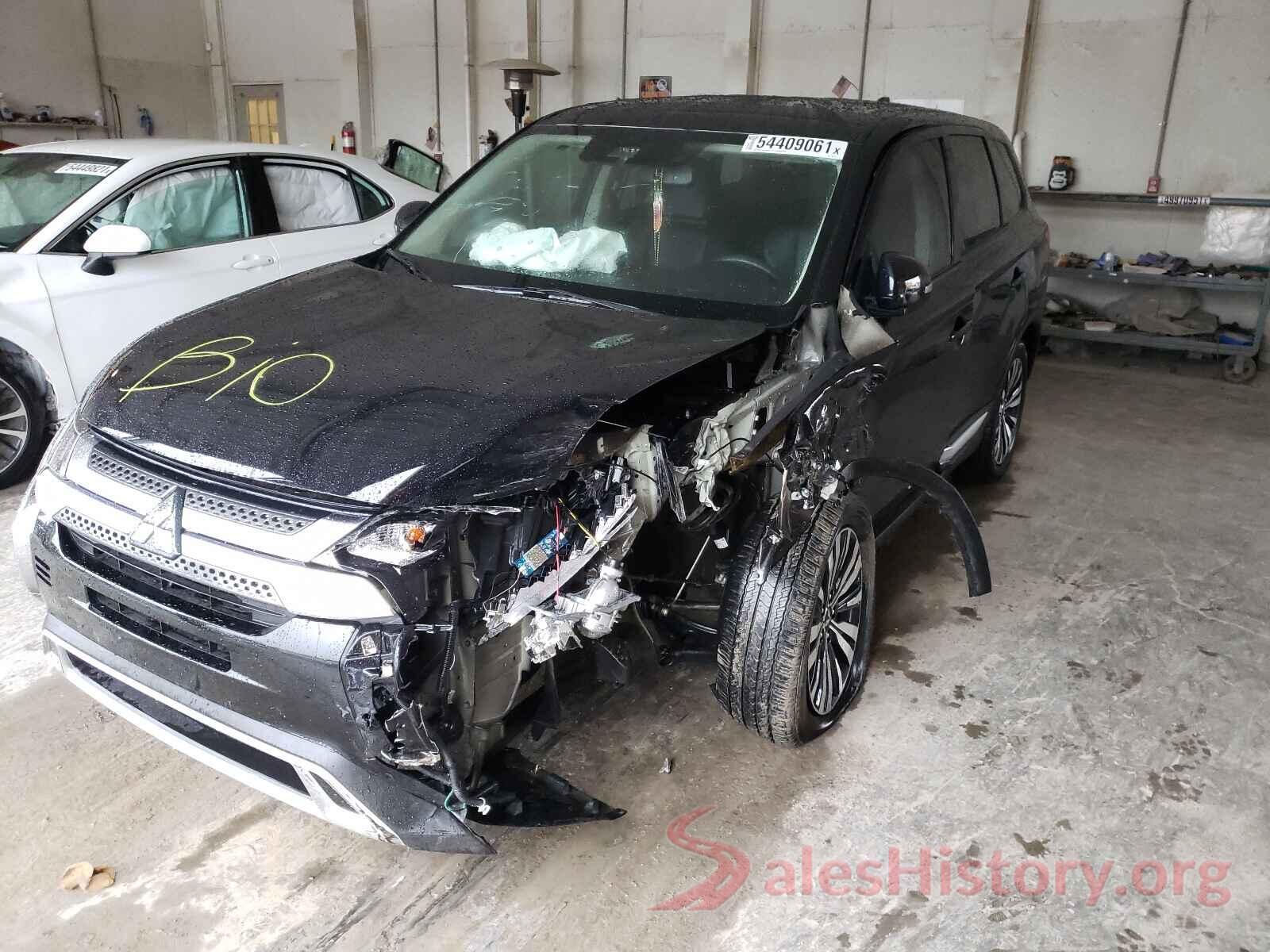 JA4AD3A30LZ048739 2020 MITSUBISHI OUTLANDER