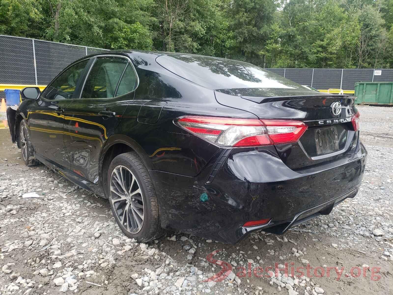 4T1B11HK1JU584156 2018 TOYOTA CAMRY