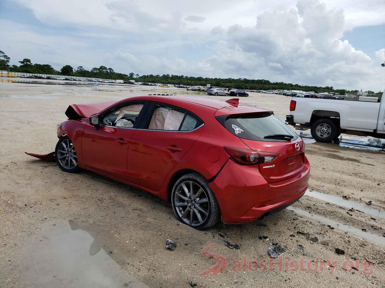 3MZBN1M3XJM217541 2018 MAZDA 3