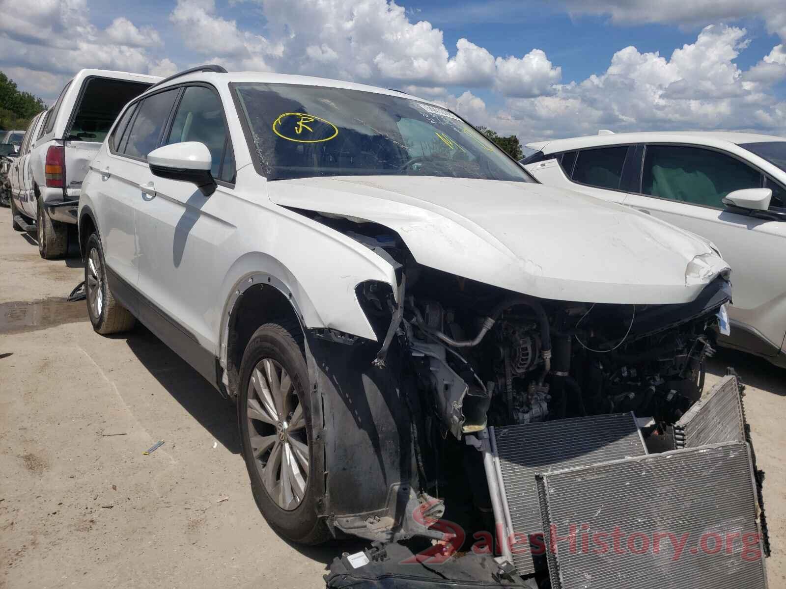 3VV1B7AX3JM009472 2018 VOLKSWAGEN TIGUAN