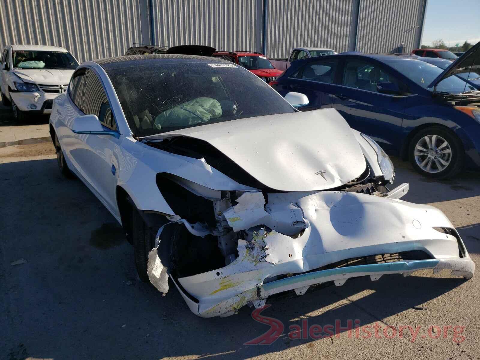 5YJ3E1EA3KF482876 2019 TESLA MODEL 3