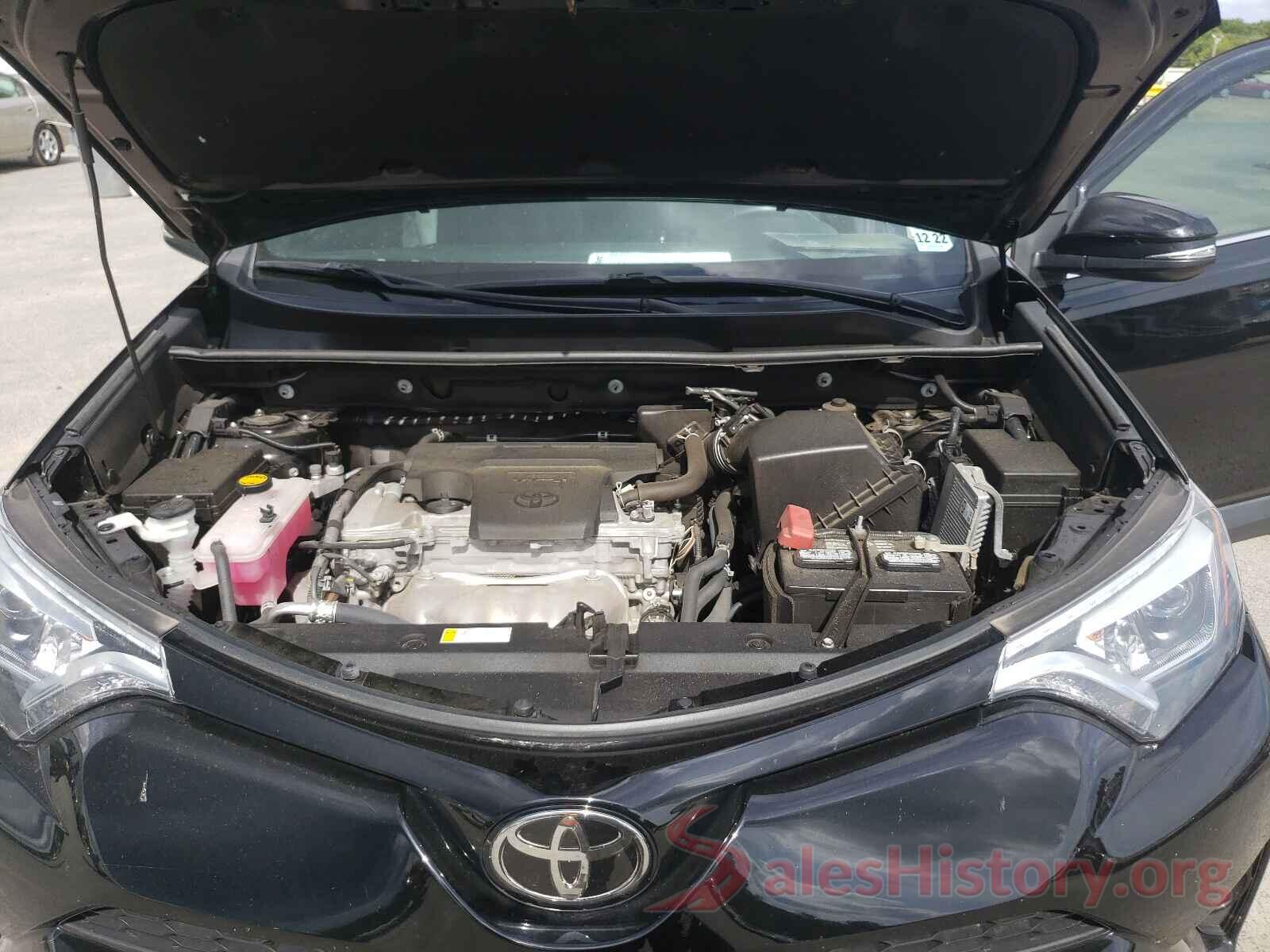 2T3JFREVXJW731575 2018 TOYOTA RAV4