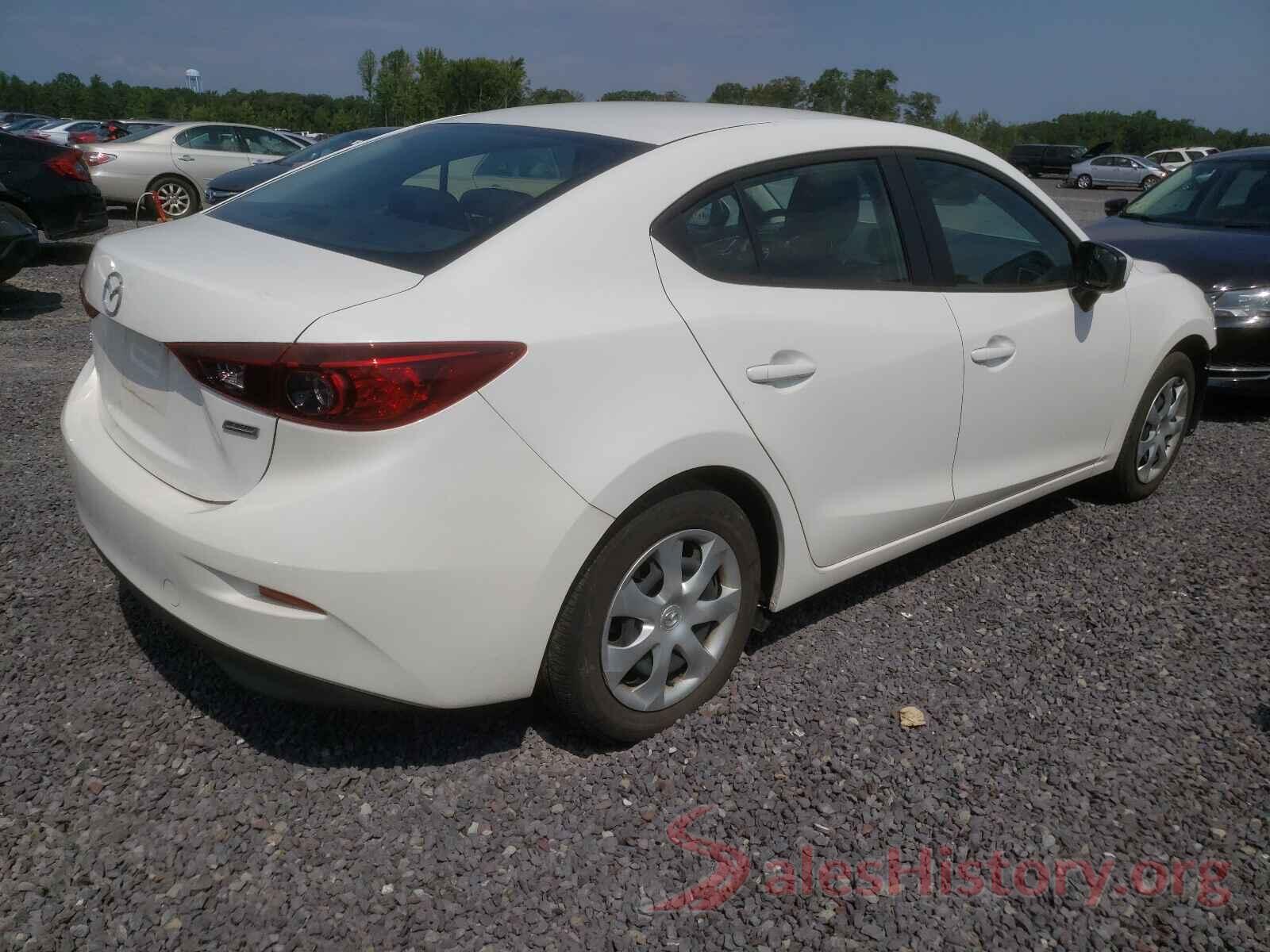 3MZBN1U79JM267446 2018 MAZDA 3