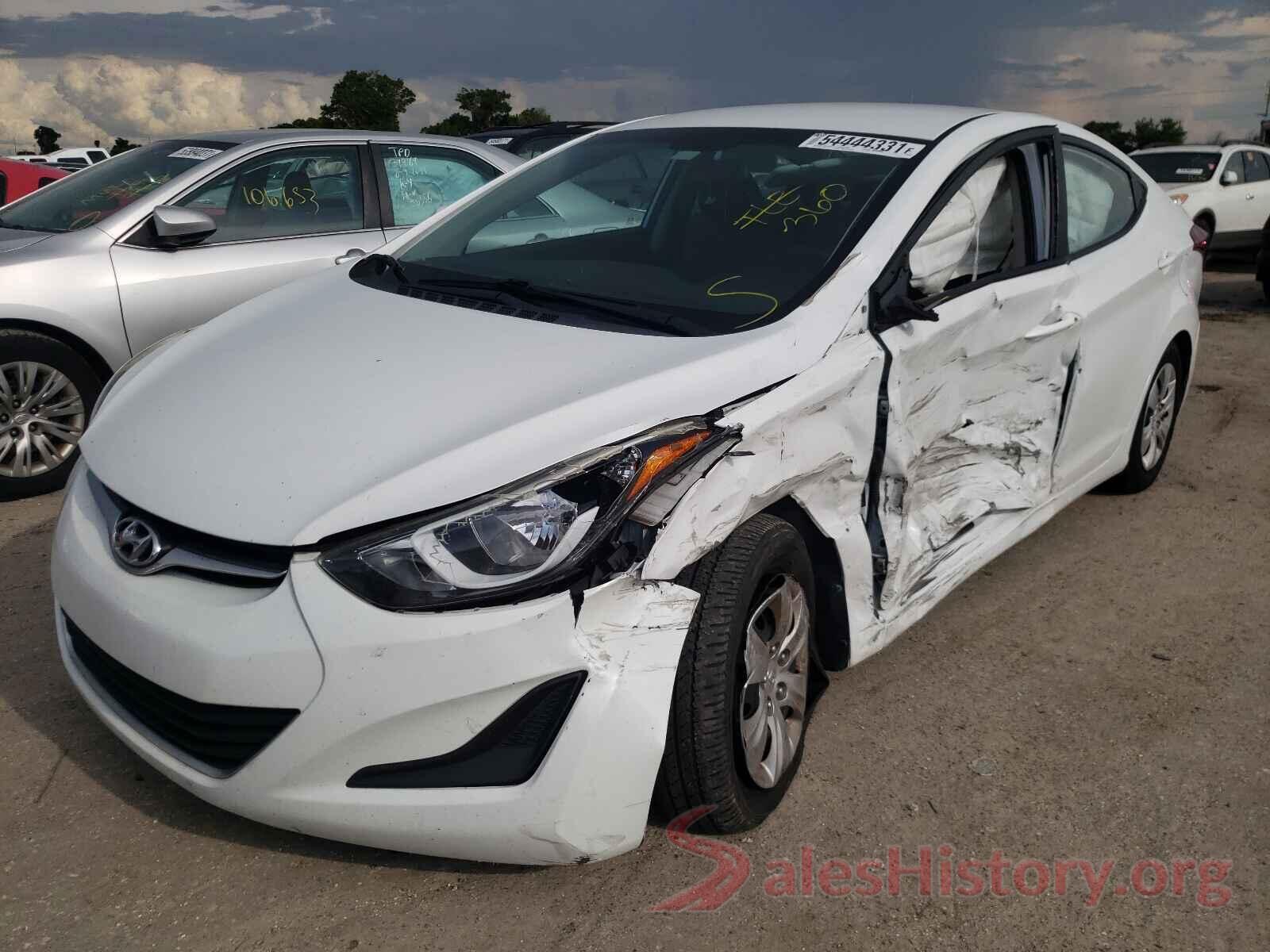 5NPDH4AE1GH776162 2016 HYUNDAI ELANTRA