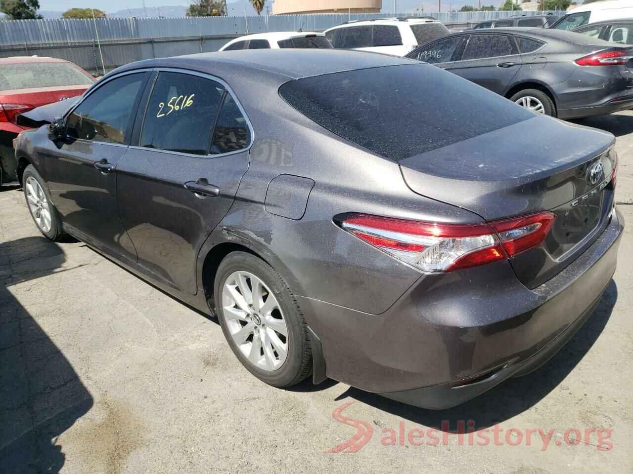 4T1B11HK5JU024589 2018 TOYOTA CAMRY