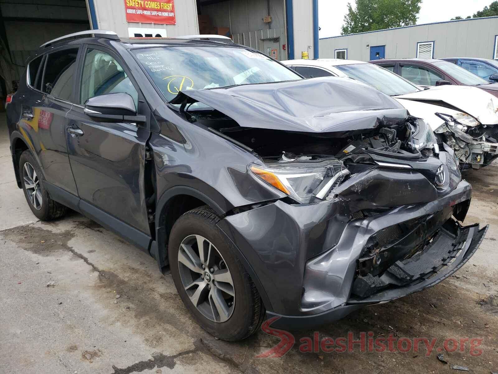 2T3RFREV3GW496240 2016 TOYOTA RAV4