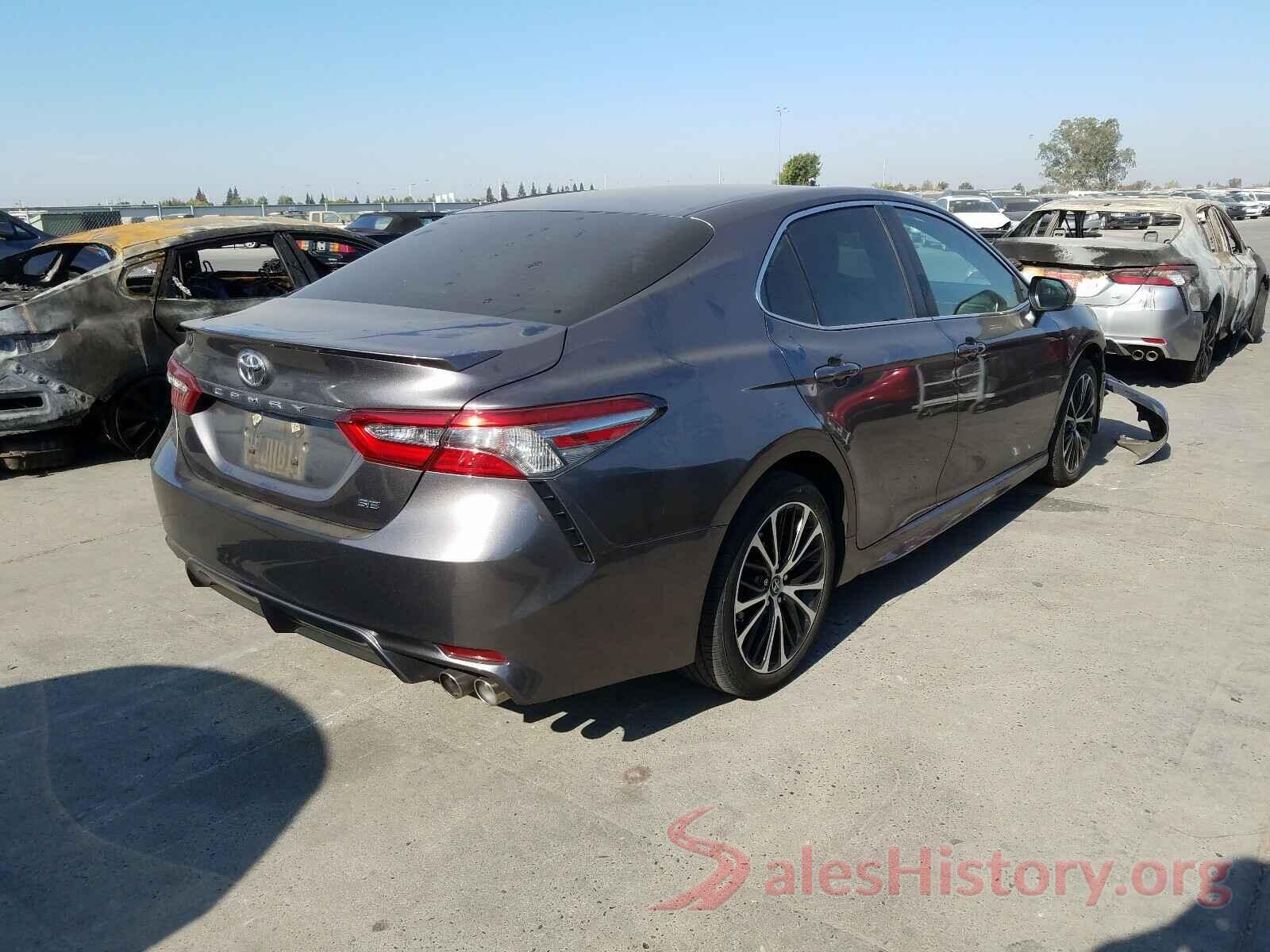 4T1B11HK9JU151670 2018 TOYOTA CAMRY