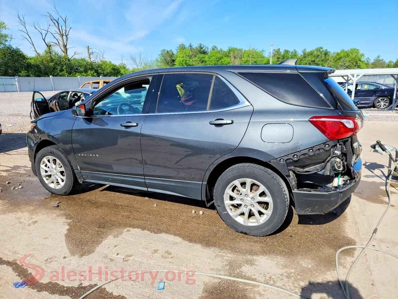 2020 CHEVROLET EQUINOX VIN 2GNAXUEV9L6267457, front view