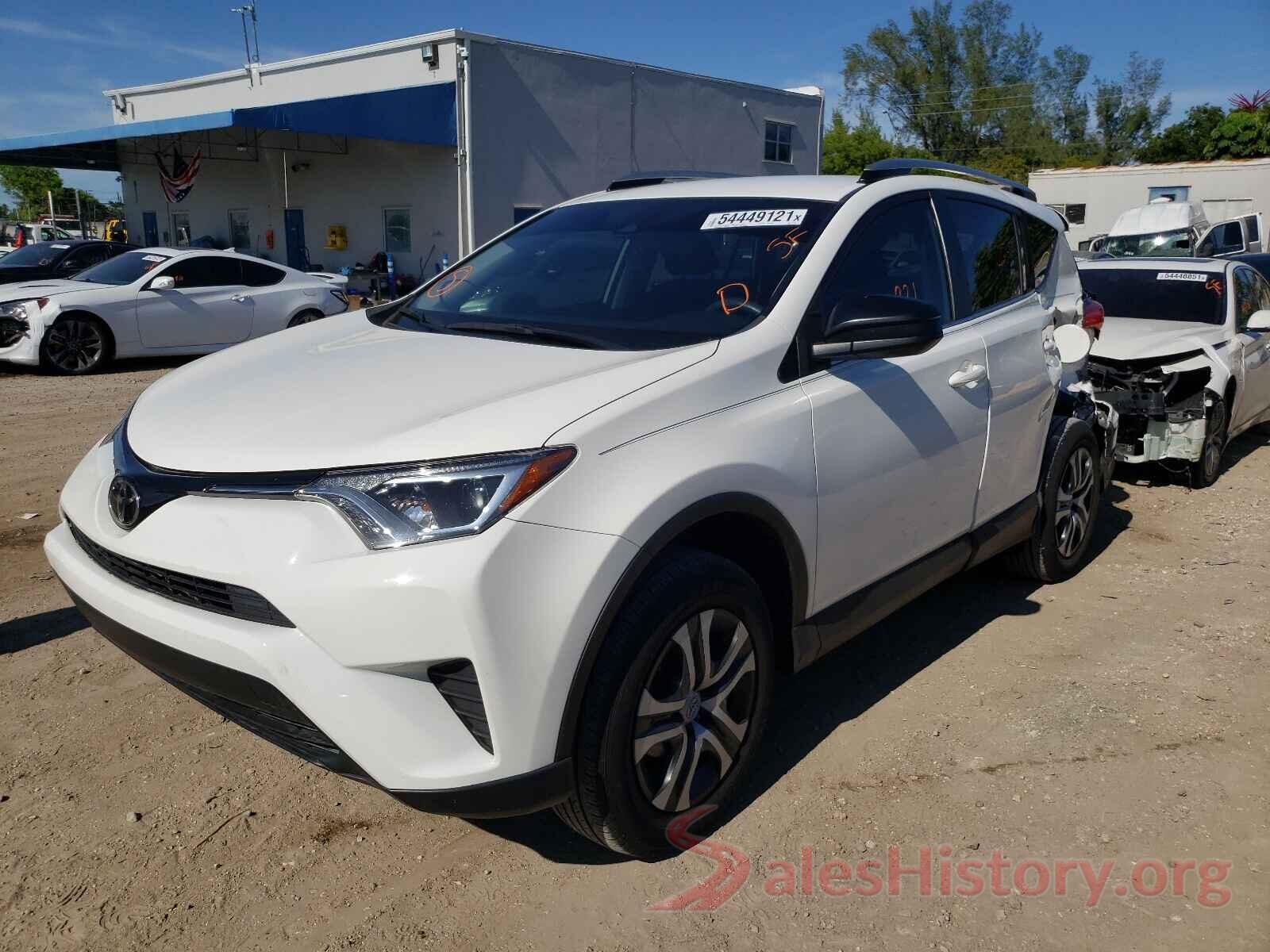 JTMZFREV4HJ717926 2017 TOYOTA RAV4