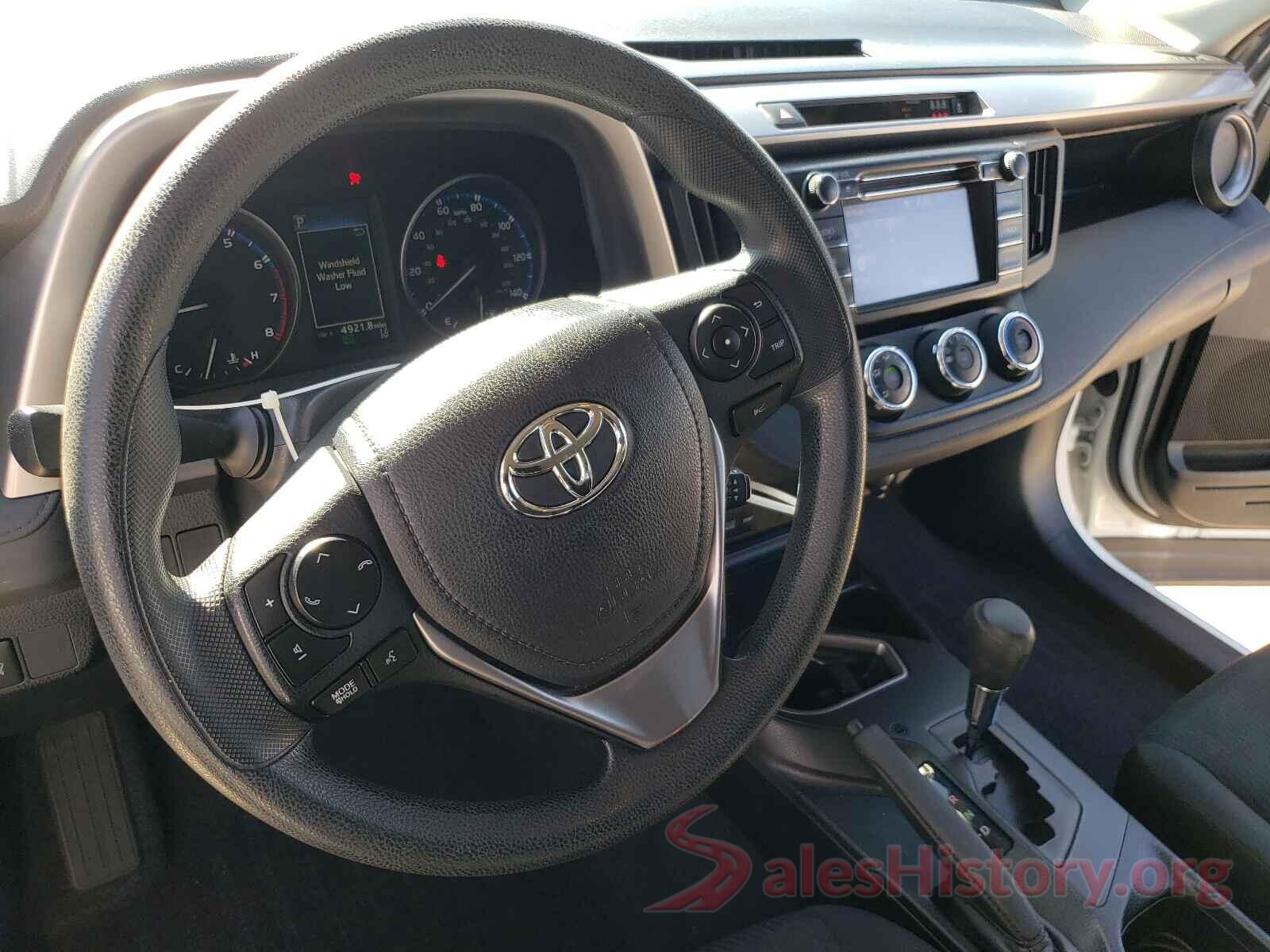 JTMZFREV4HJ717926 2017 TOYOTA RAV4