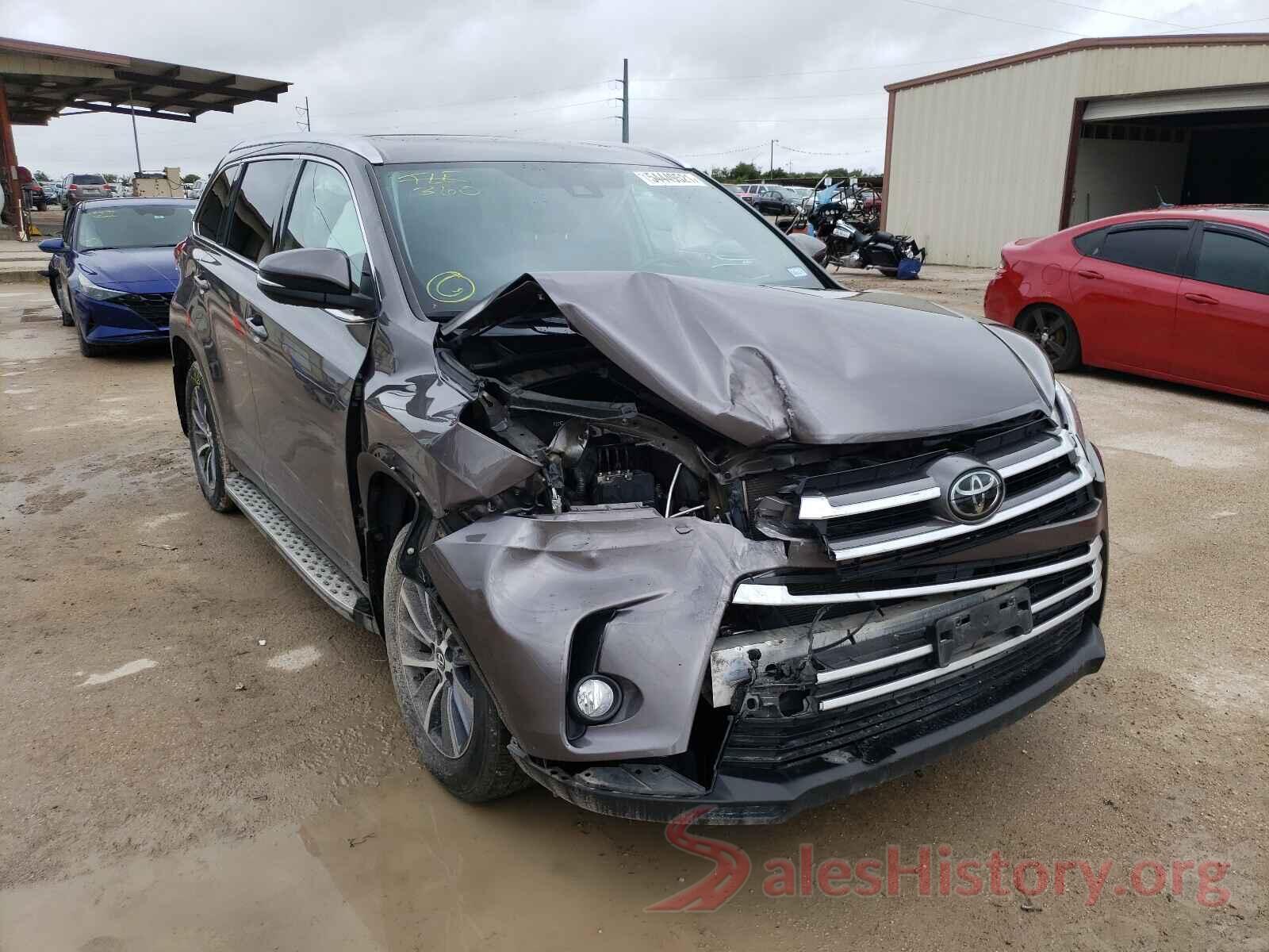 5TDKZRFH7KS561019 2019 TOYOTA HIGHLANDER