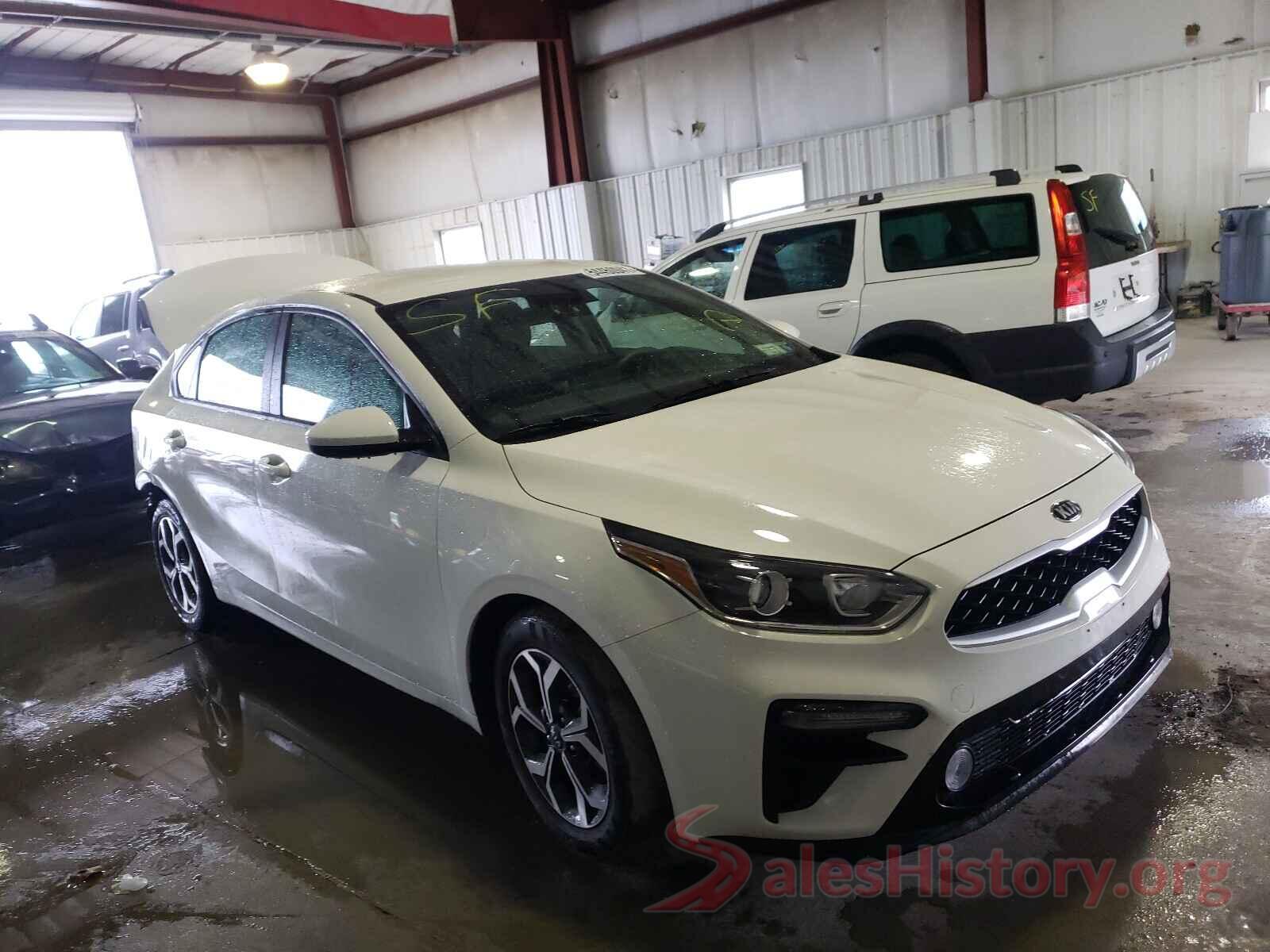 3KPF24AD4KE117099 2019 KIA FORTE