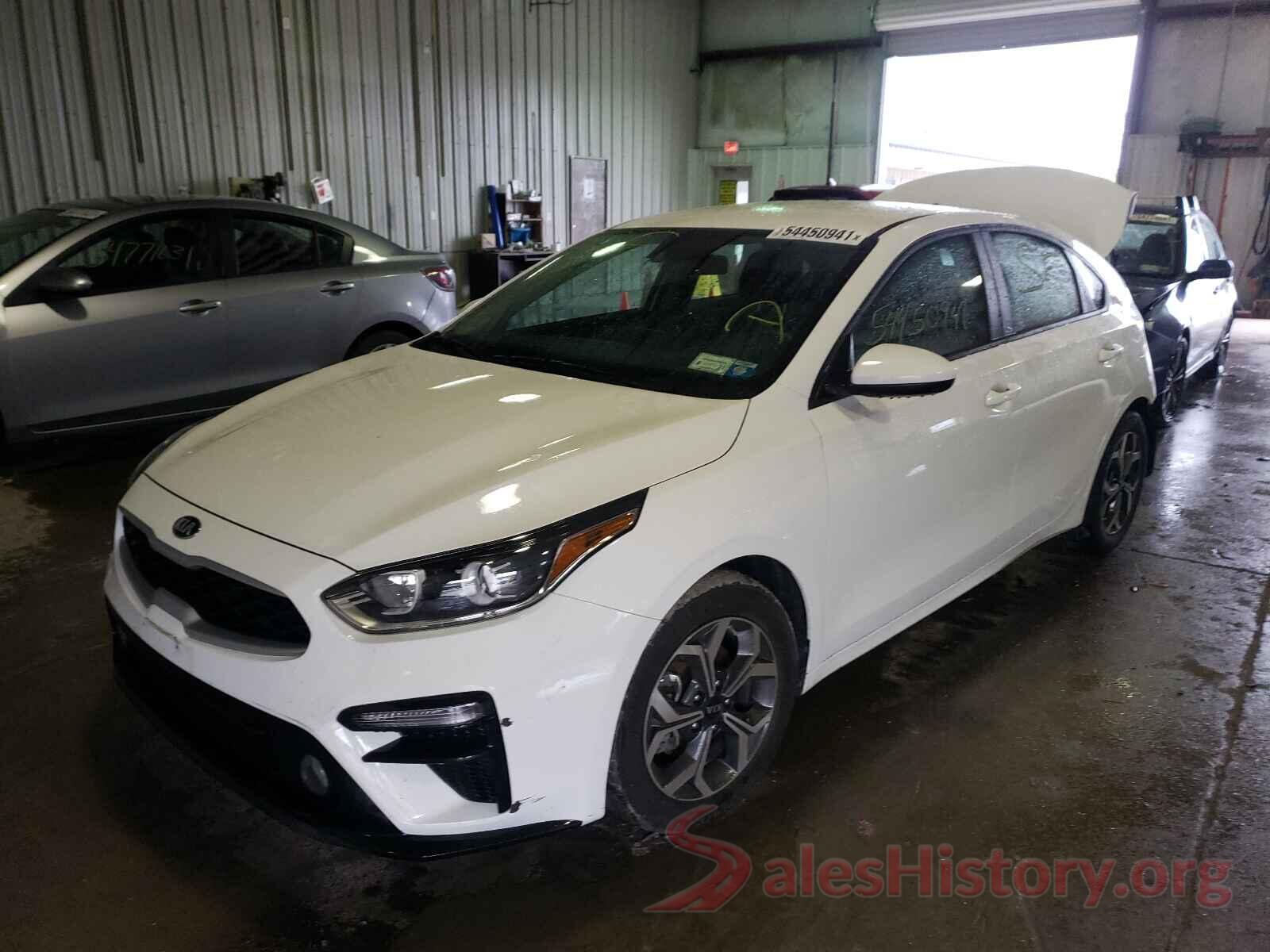 3KPF24AD4KE117099 2019 KIA FORTE