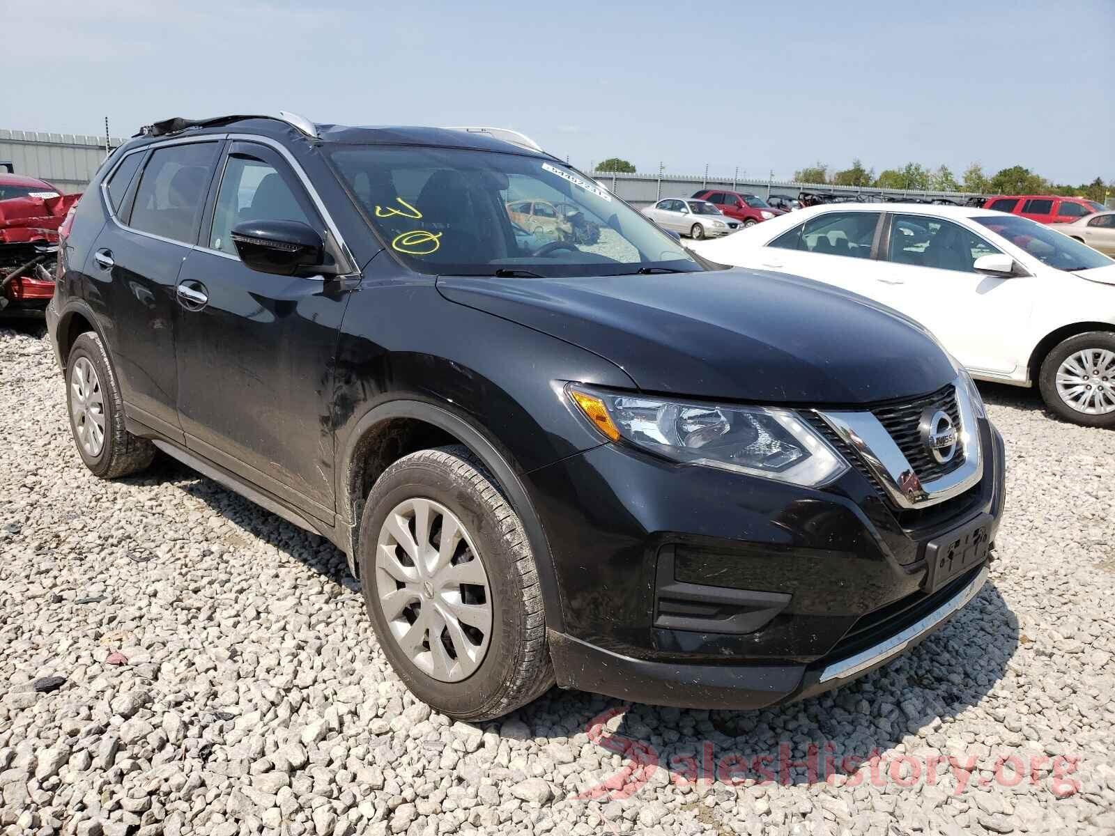 KNMAT2MV8HP560493 2017 NISSAN ROGUE