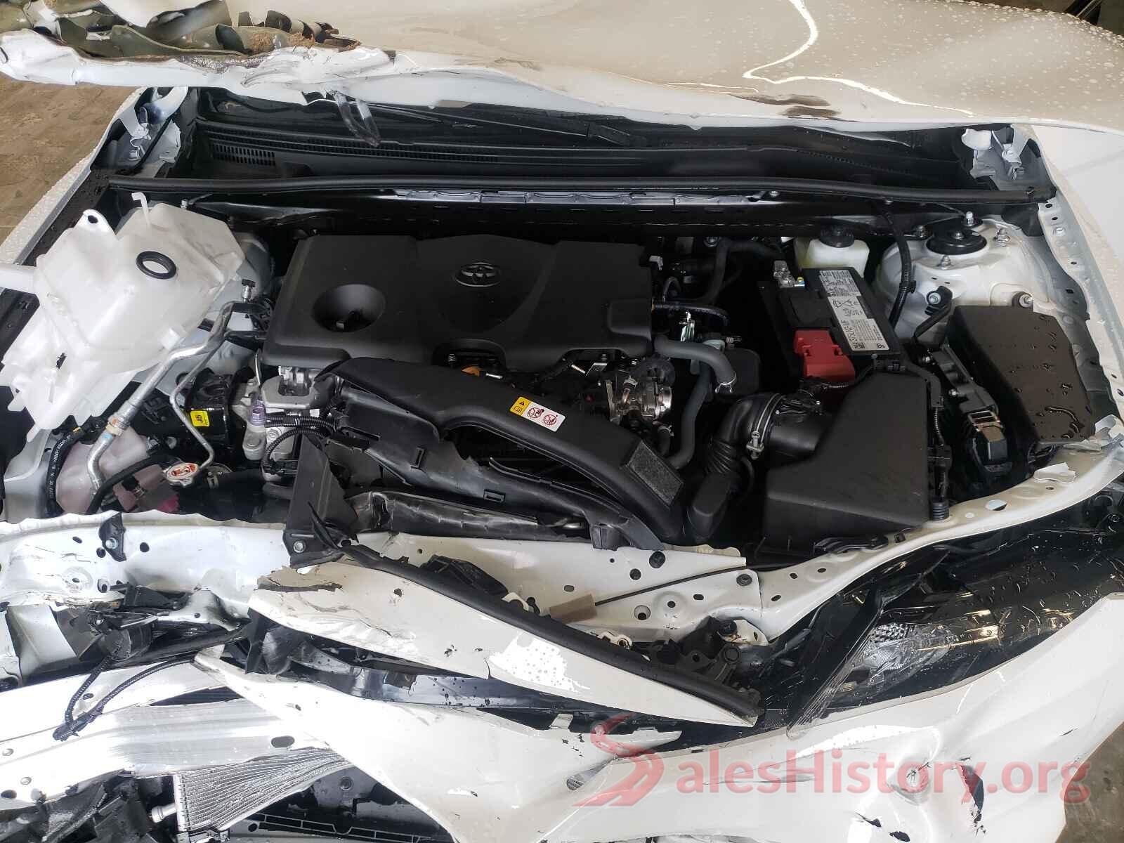 4T1C11AK1MU582376 2021 TOYOTA CAMRY