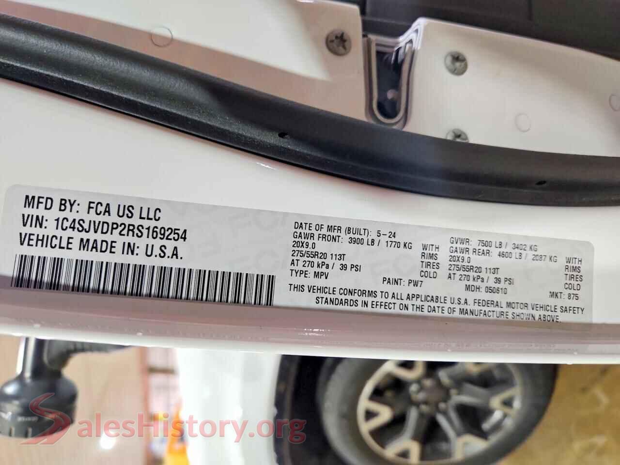 2024 JEEP WAGONEER VIN 1C4SJVDP2RS169254, trunk area