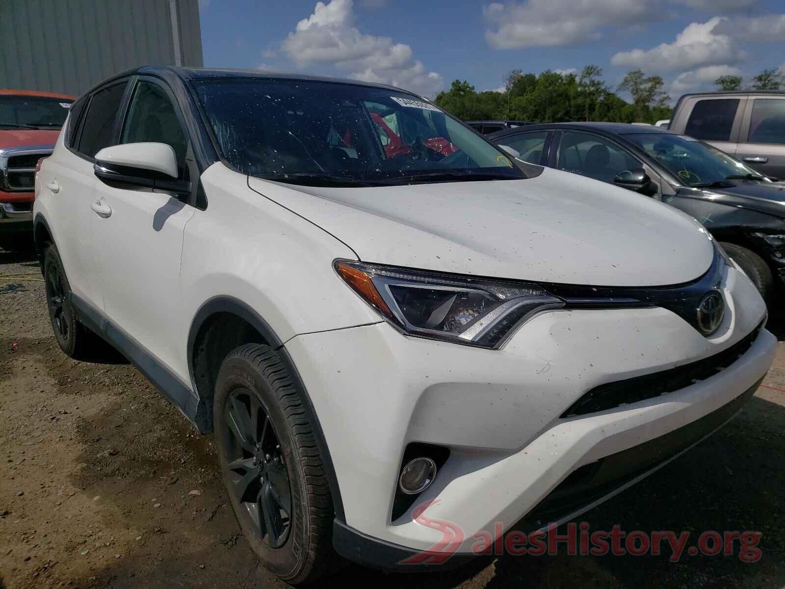 2T3WFREVXJW477405 2018 TOYOTA RAV4