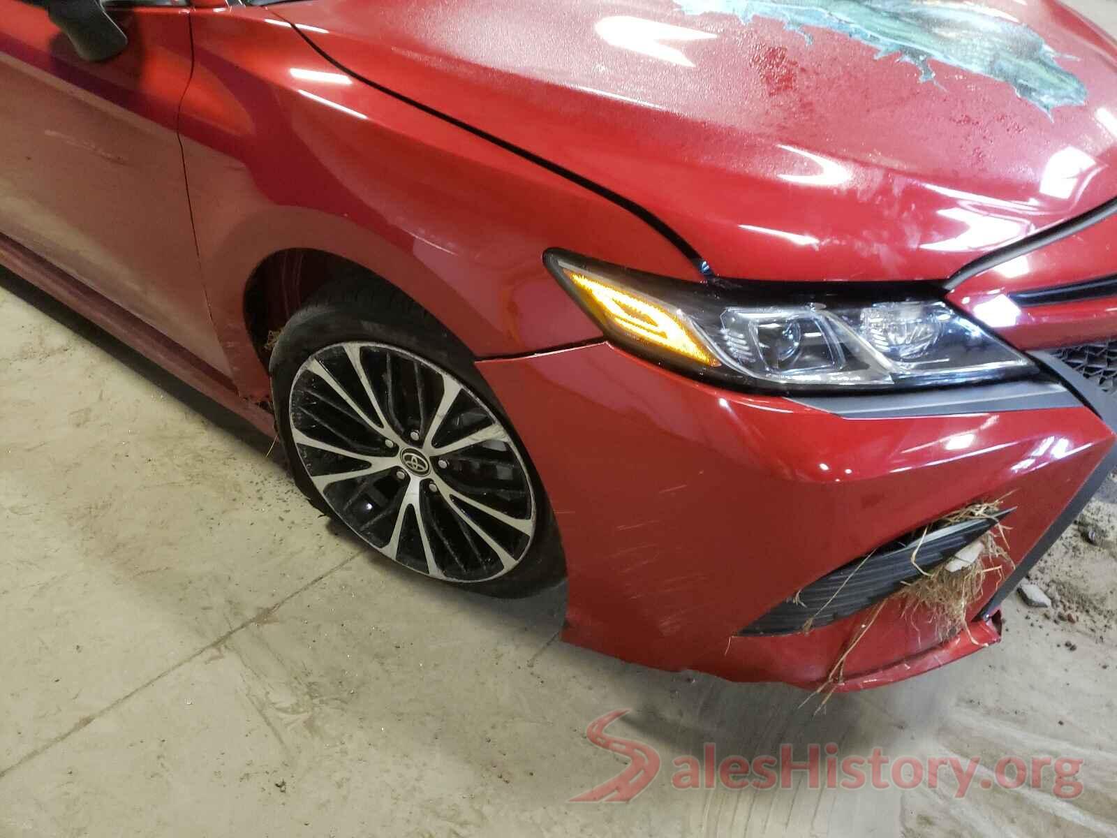 4T1G11AK9LU389800 2020 TOYOTA CAMRY