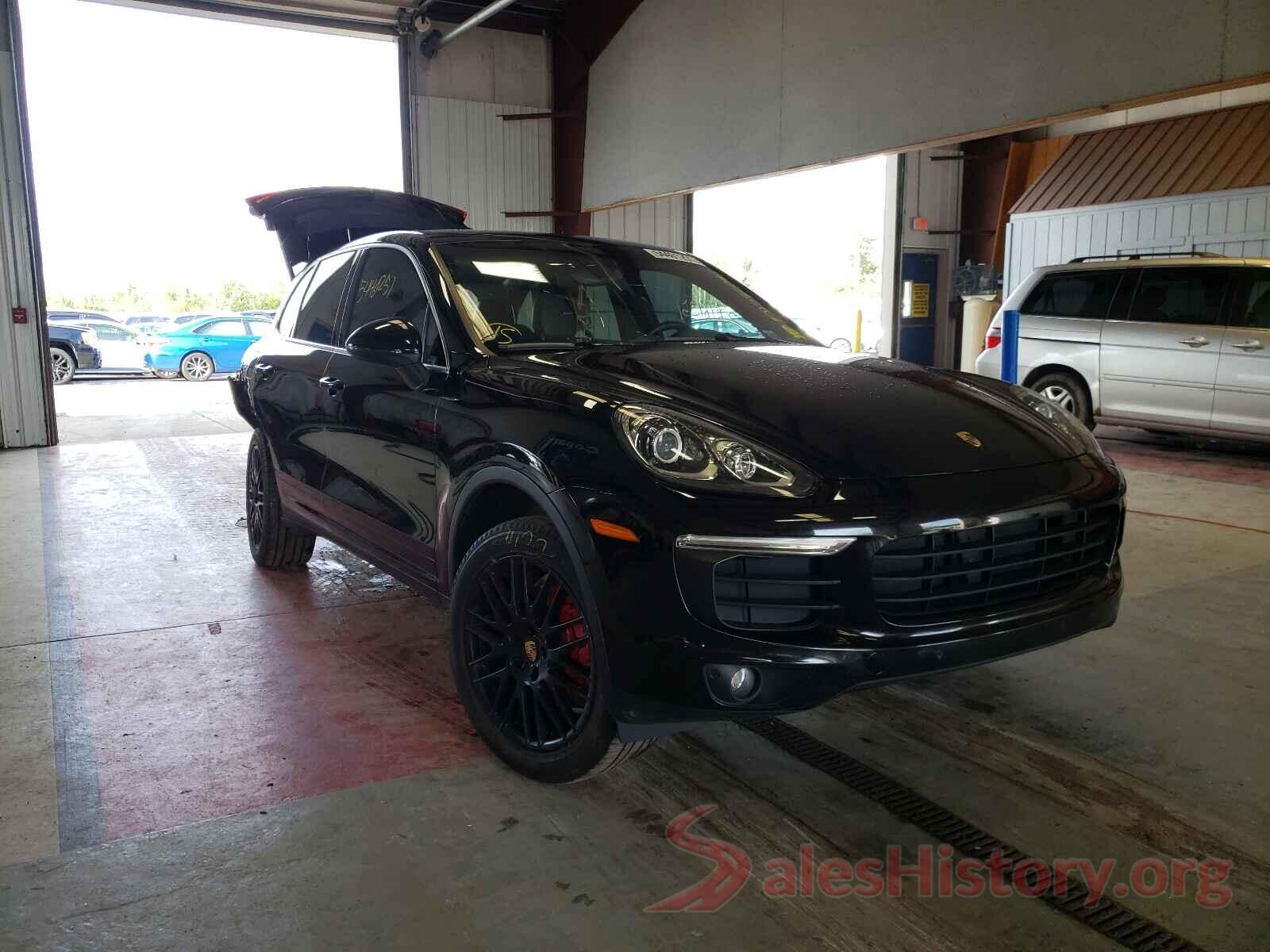 WP1AA2A28GLA04107 2016 PORSCHE CAYENNE