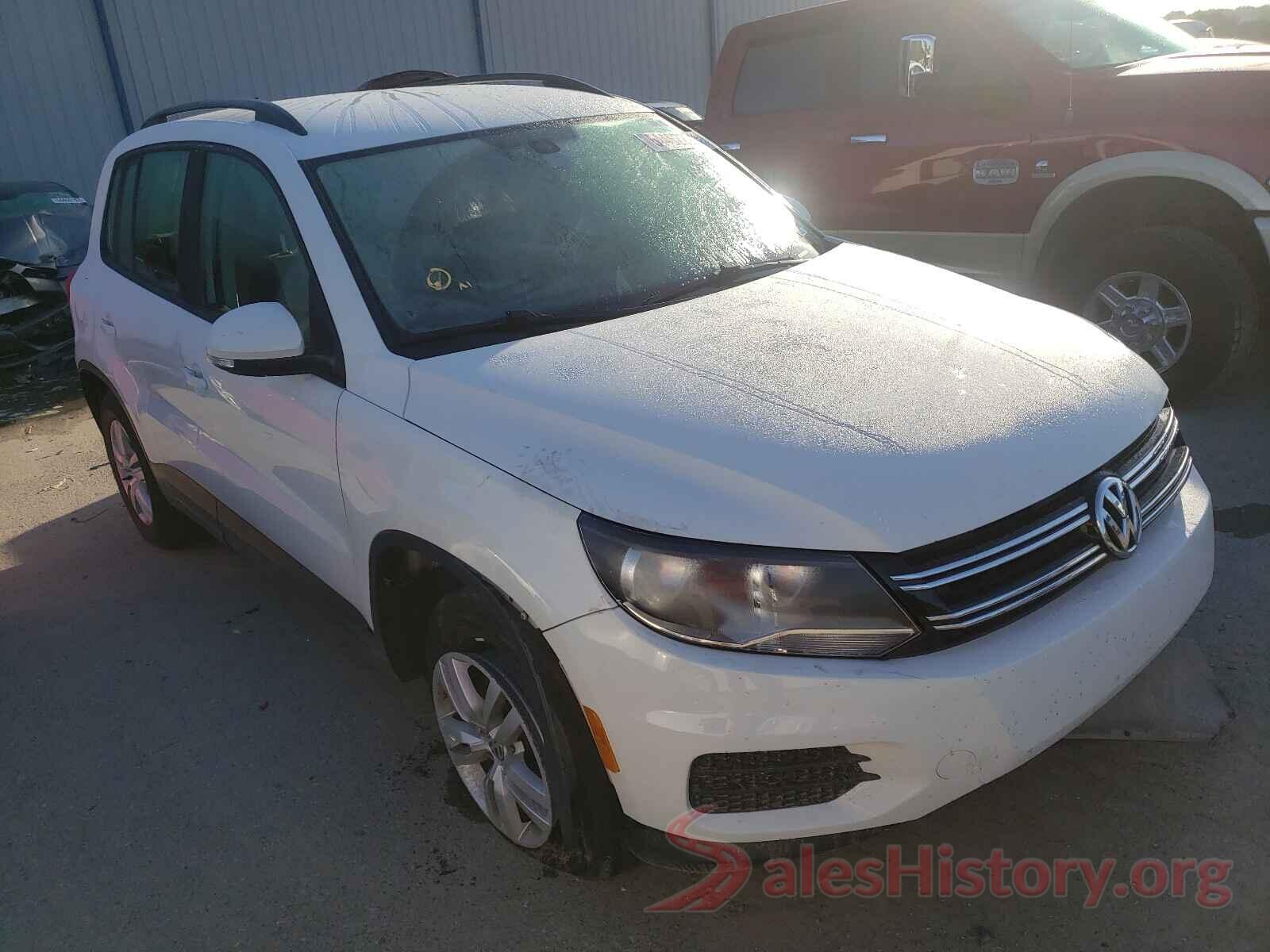 WVGAV7AX7HK026620 2017 VOLKSWAGEN TIGUAN