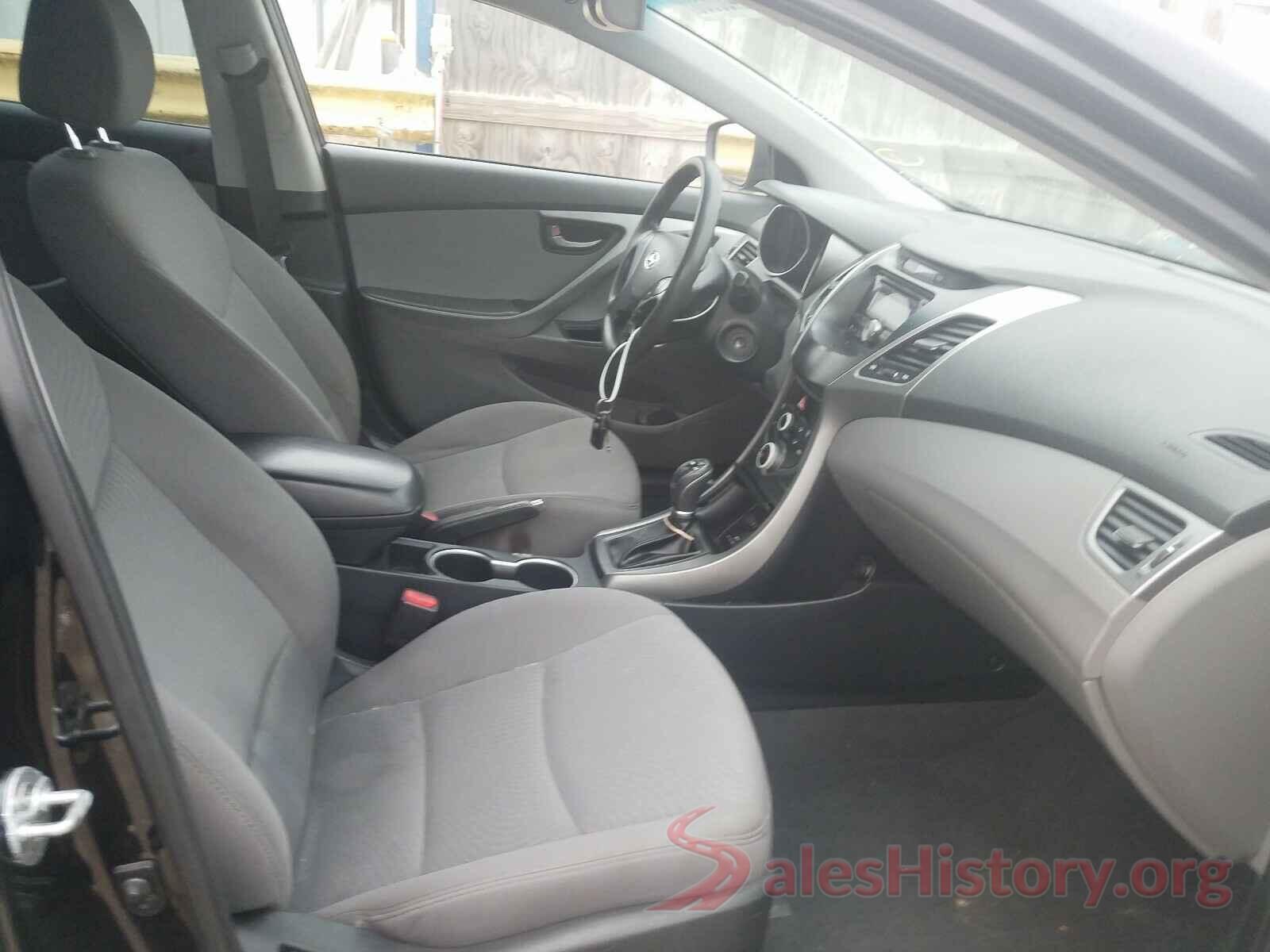 5NPDH4AE5GH742404 2016 HYUNDAI ELANTRA