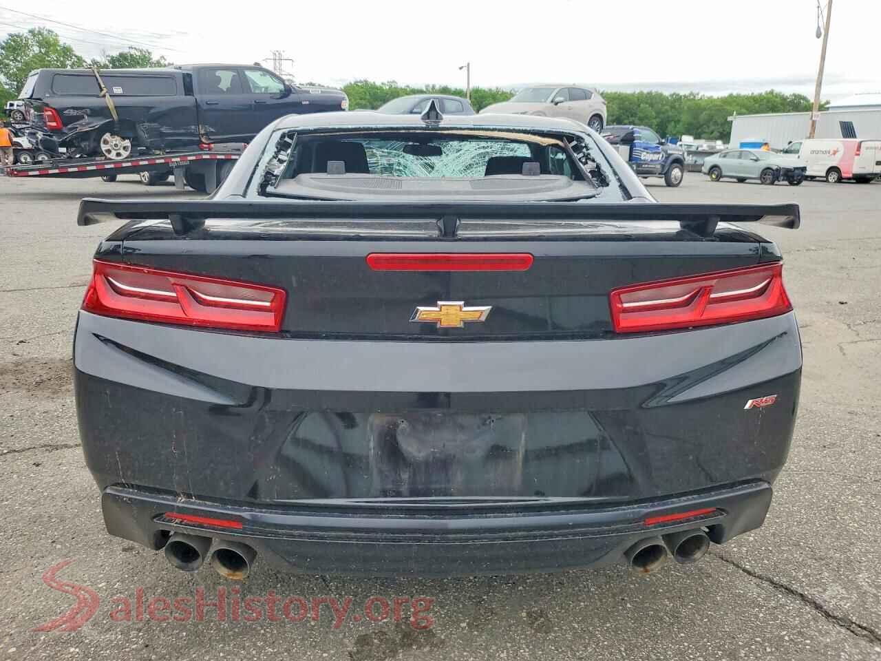 2018 CHEVROLET CAMARO VIN 1G1FB1RS8J0152164, left side view