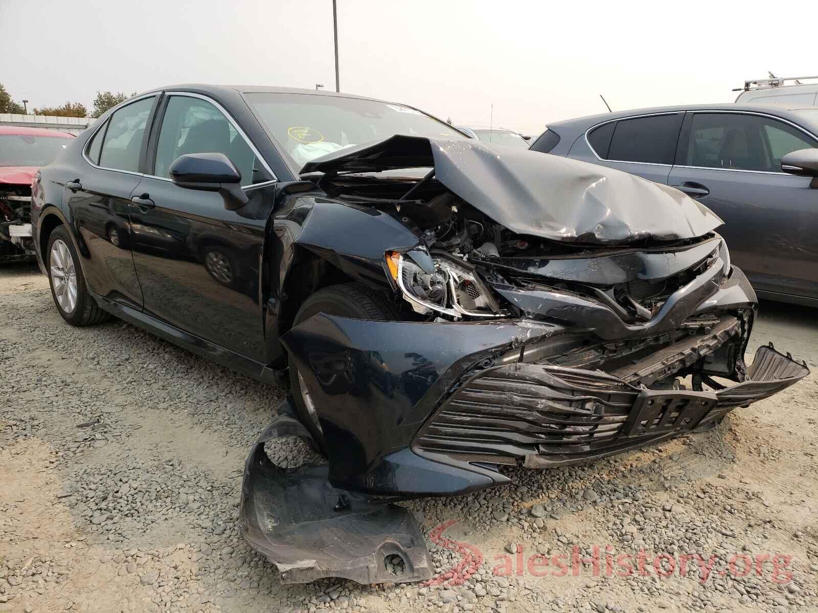 4T1B11HK7JU530845 2018 TOYOTA CAMRY