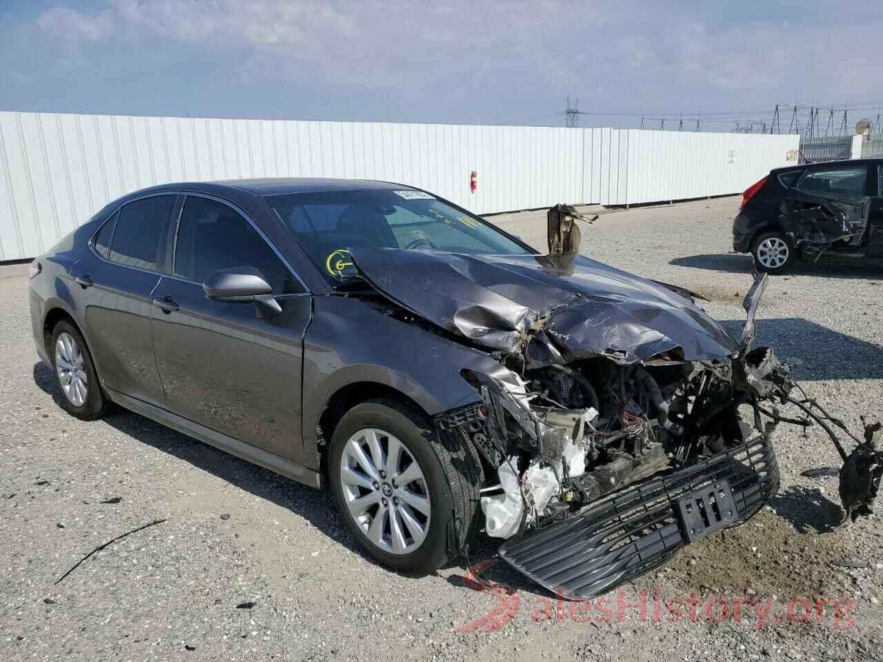 4T1B11HKXKU205480 2019 TOYOTA CAMRY