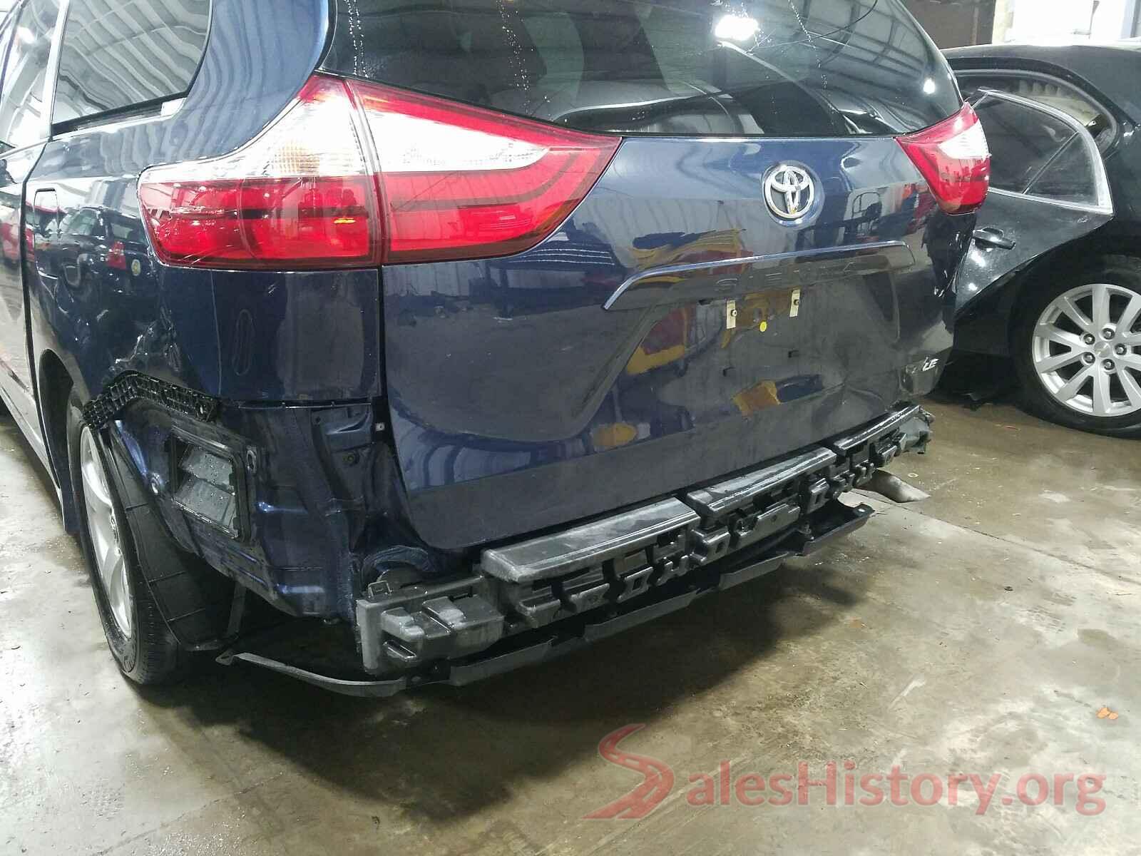 5TDKZ3DC6KS993895 2019 TOYOTA SIENNA