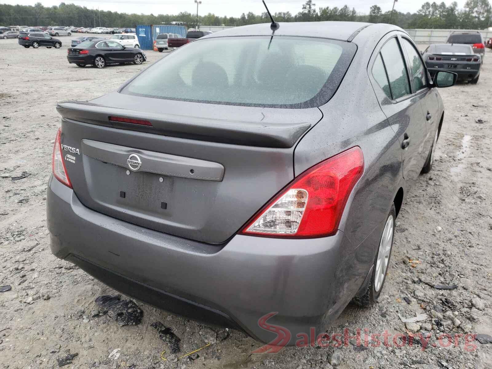 3N1CN7AP1JL887988 2018 NISSAN VERSA