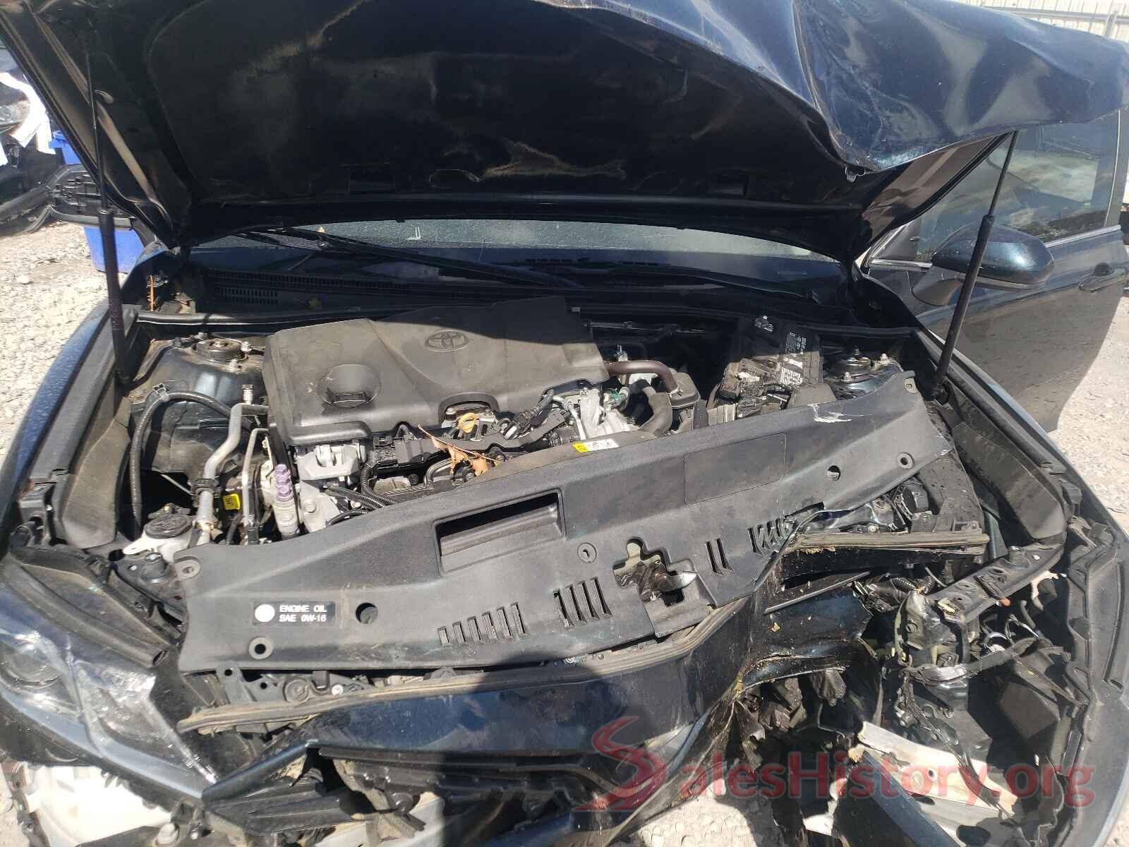 4T1B11HK6JU517469 2018 TOYOTA CAMRY