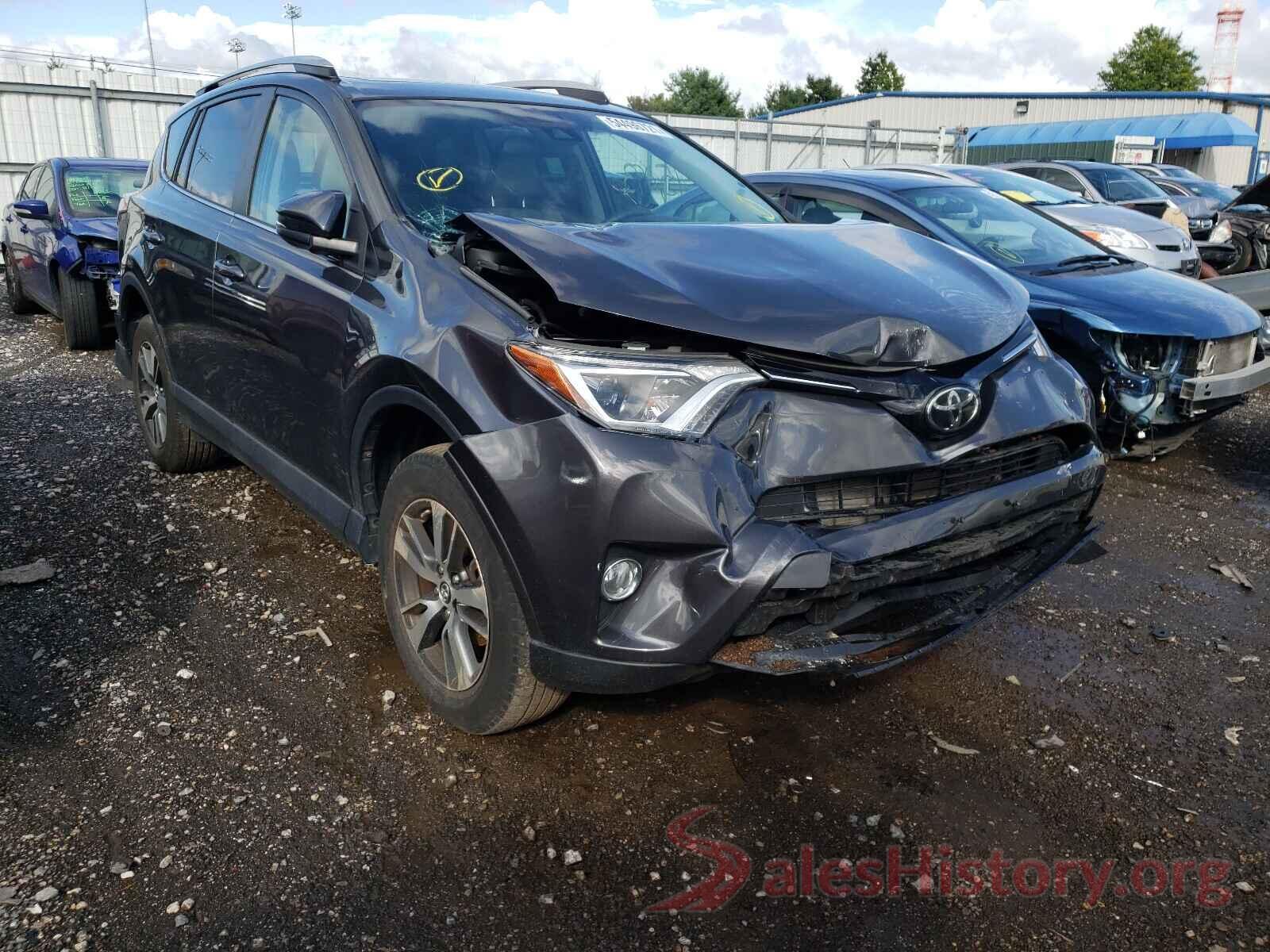 2T3RFREV4HW663674 2017 TOYOTA RAV4